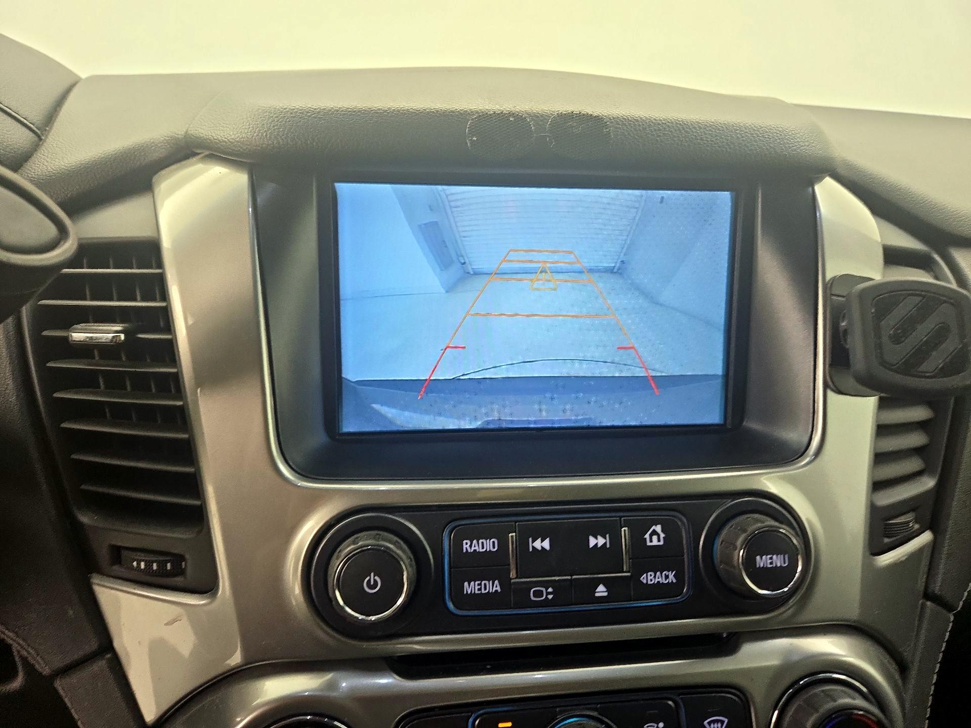 Thumbnail: 2017 Chevrolet Tahoe - 14