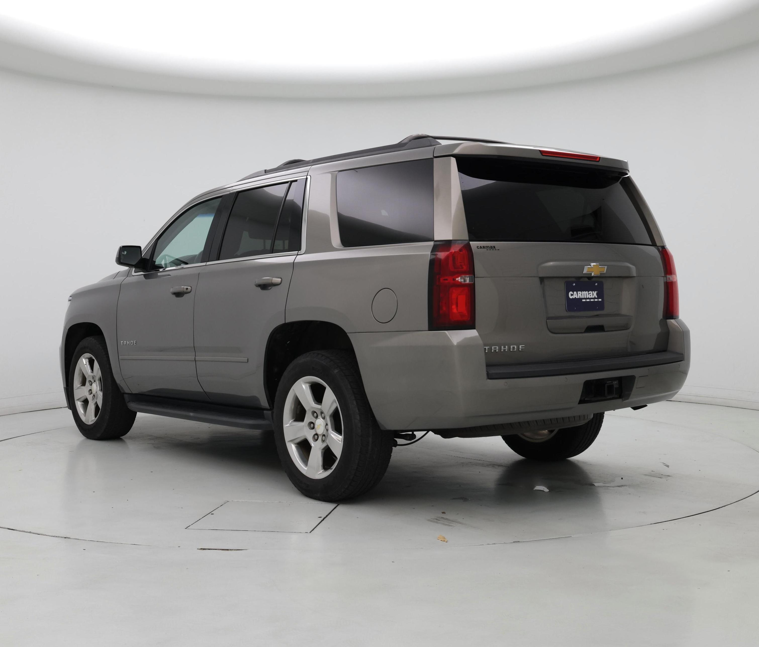 Thumbnail: 2017 Chevrolet Tahoe - 2