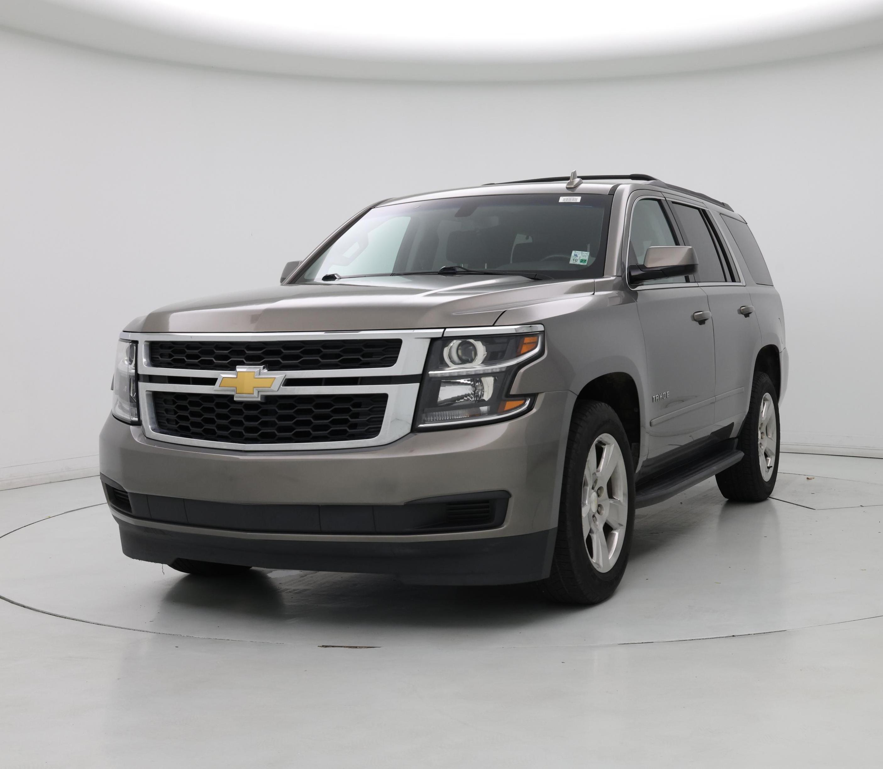 Thumbnail: 2017 Chevrolet Tahoe - 4