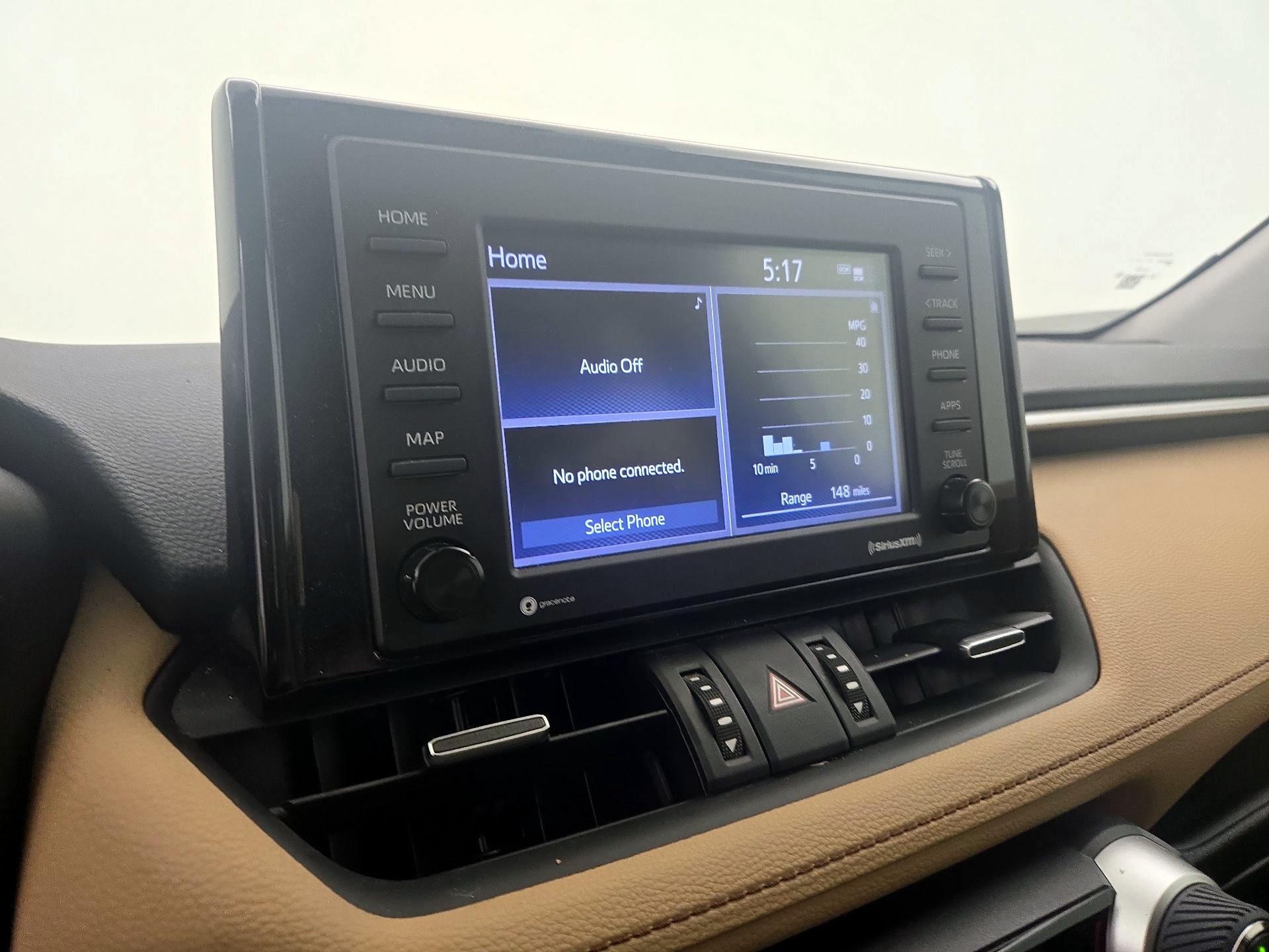 Thumbnail: 2021 Toyota RAV4 - 15