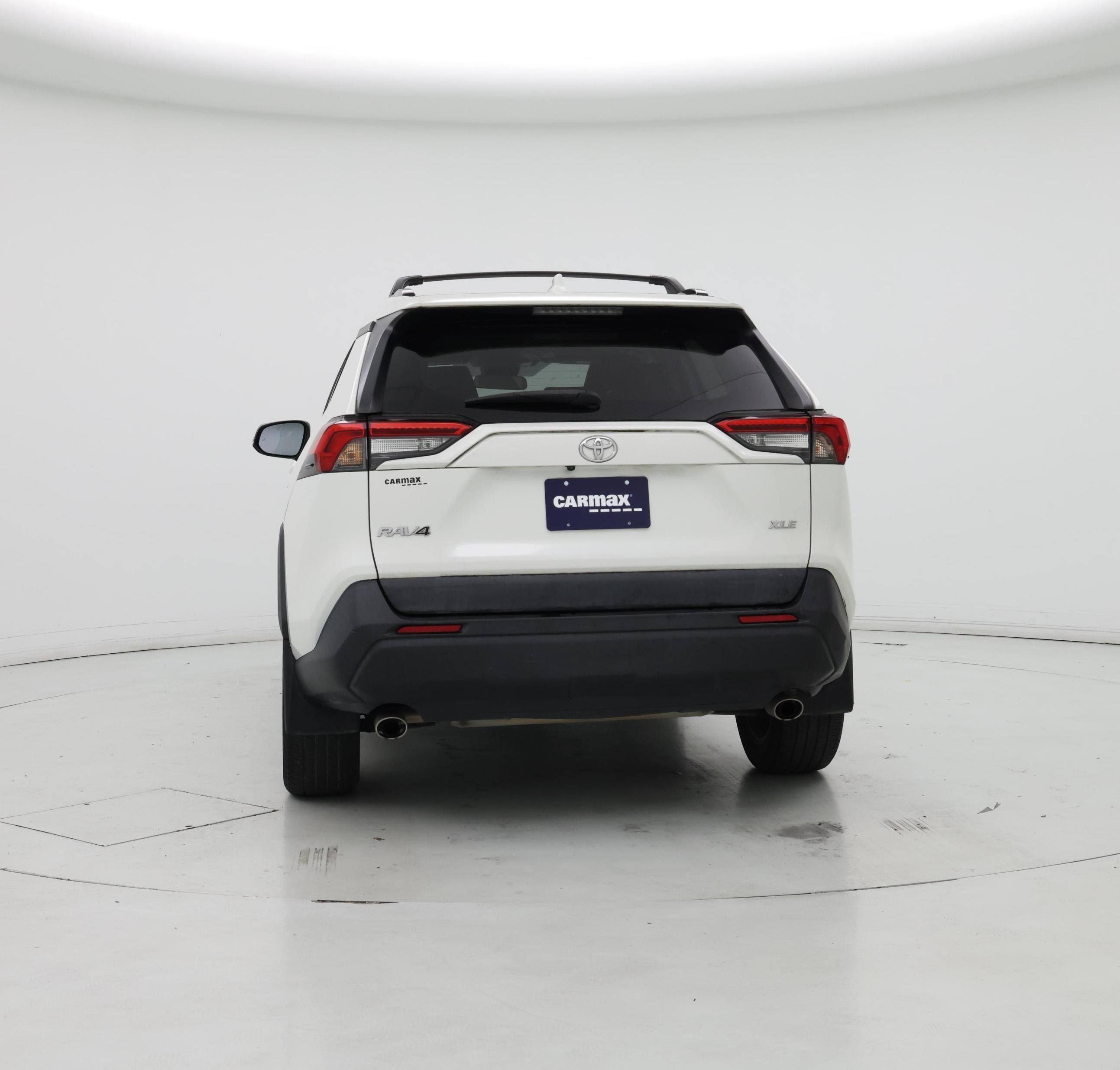 Thumbnail: 2021 Toyota RAV4 - 6
