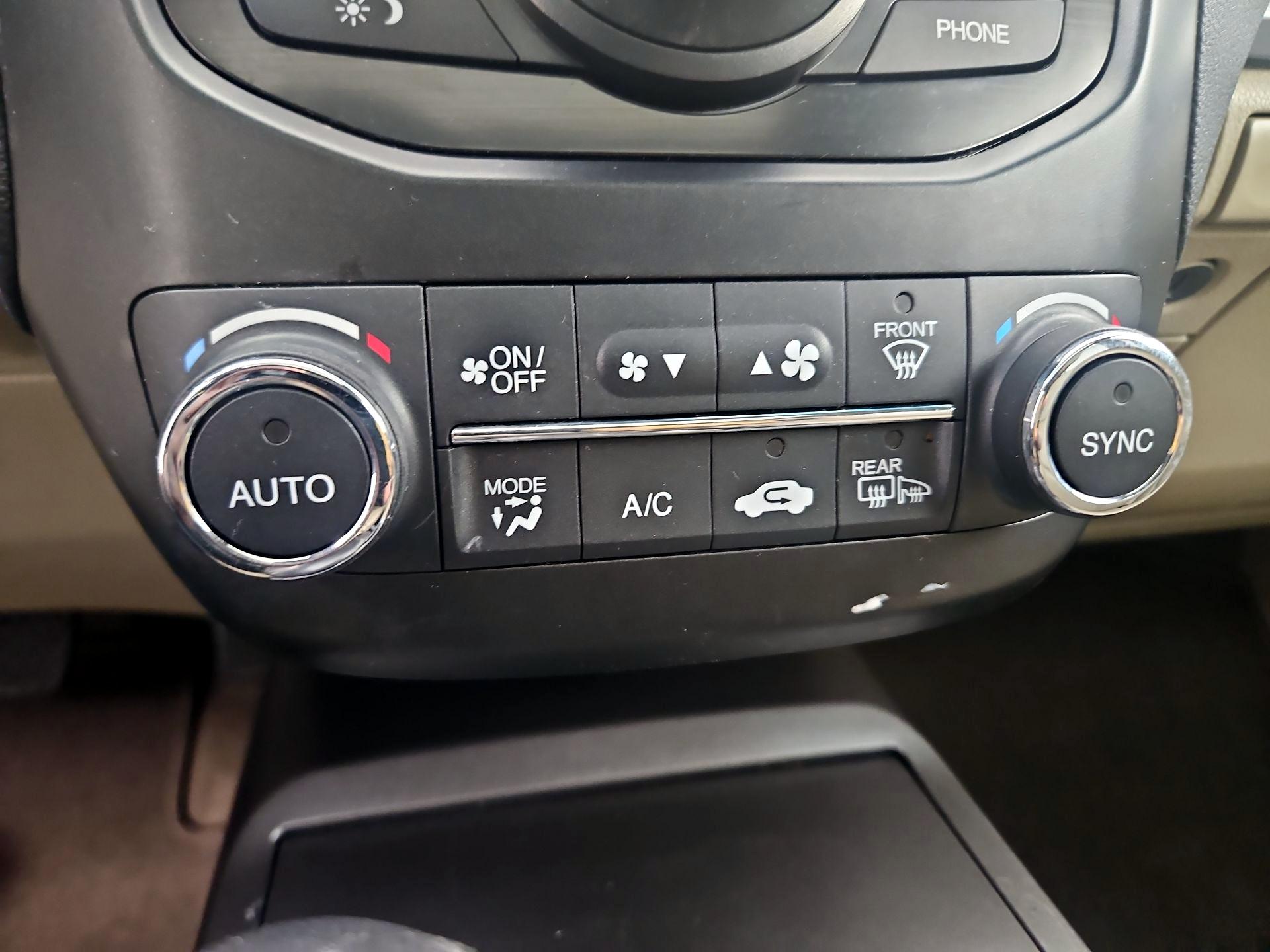 Thumbnail: 2015 Acura RDX - 16