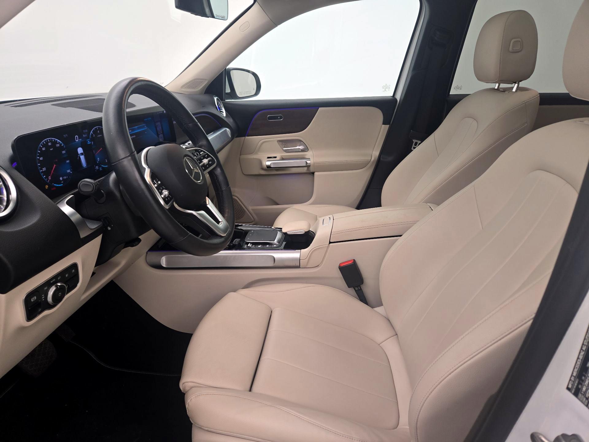 Thumbnail: 2022 Mercedes-Benz GLB - 11