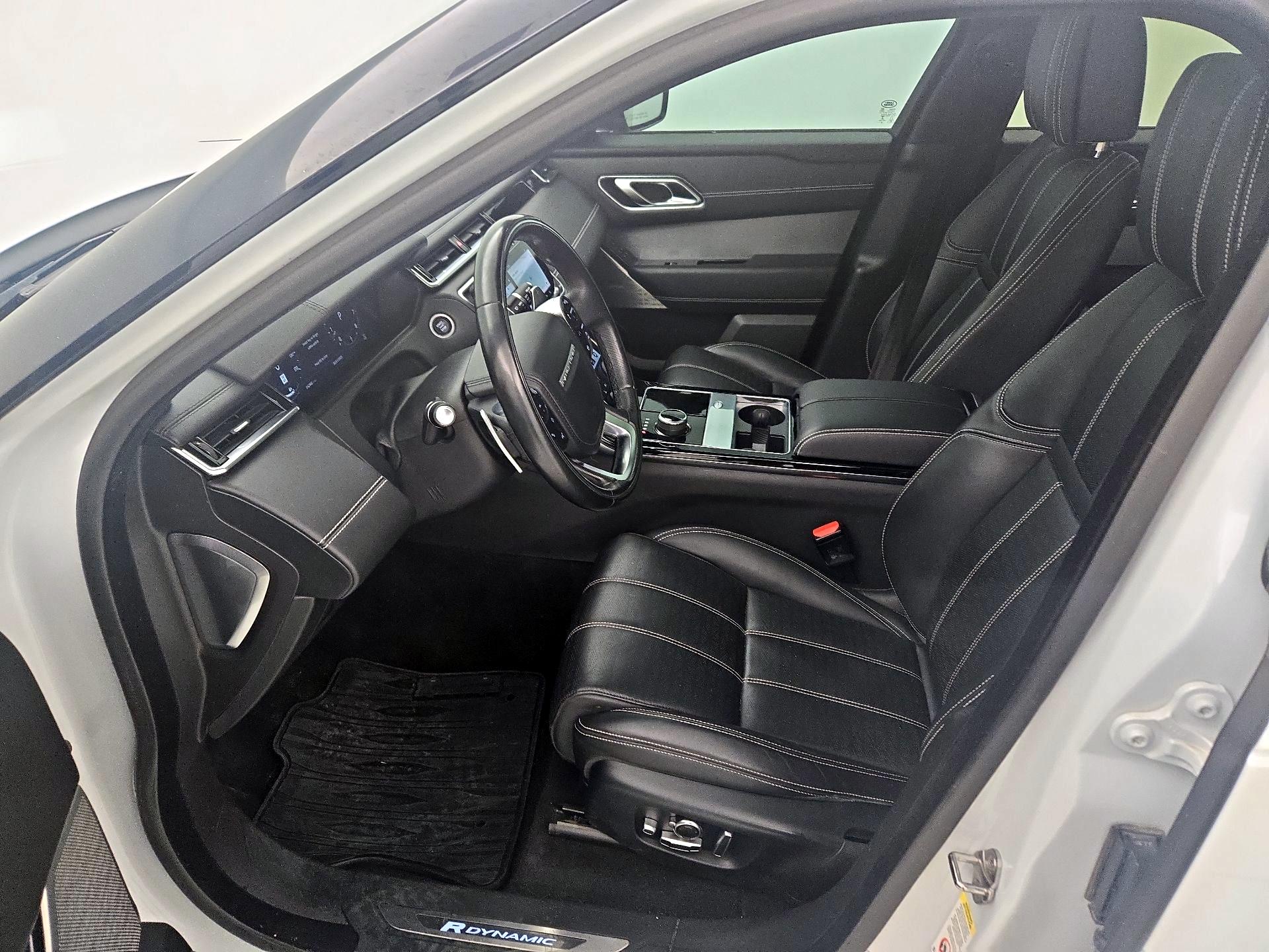 Thumbnail: 2019 Land Rover Range Rover Velar - 11