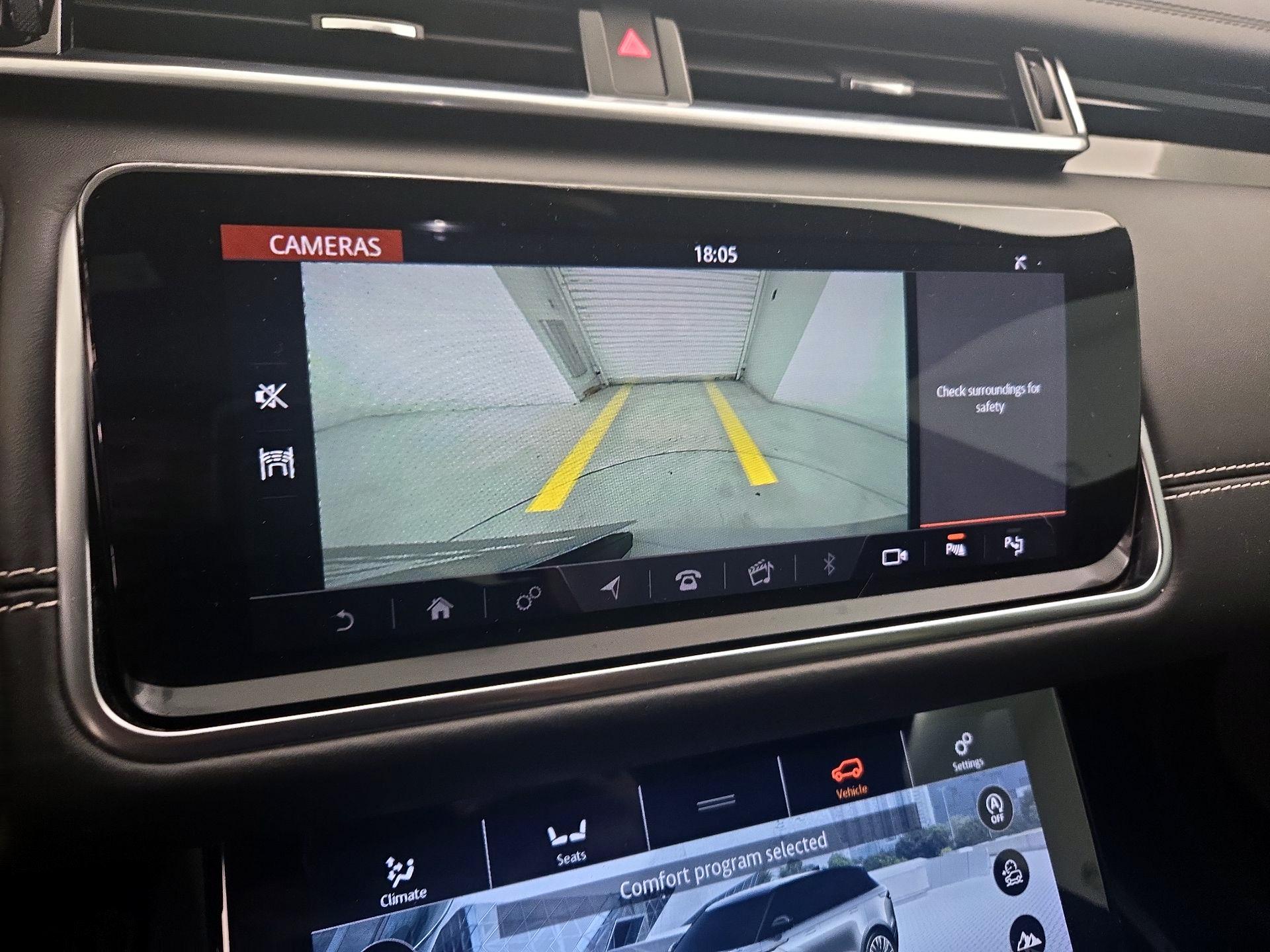 Thumbnail: 2019 Land Rover Range Rover Velar - 15