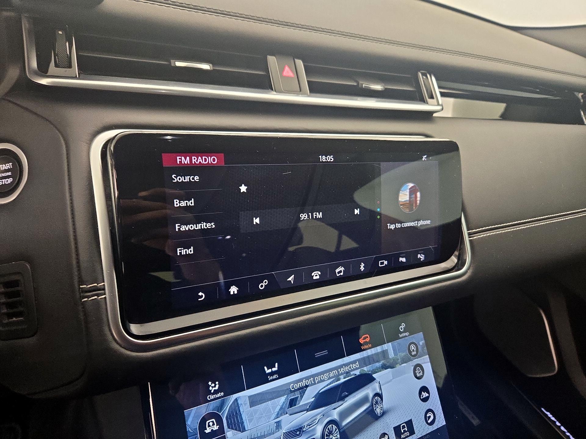 Thumbnail: 2019 Land Rover Range Rover Velar - 16