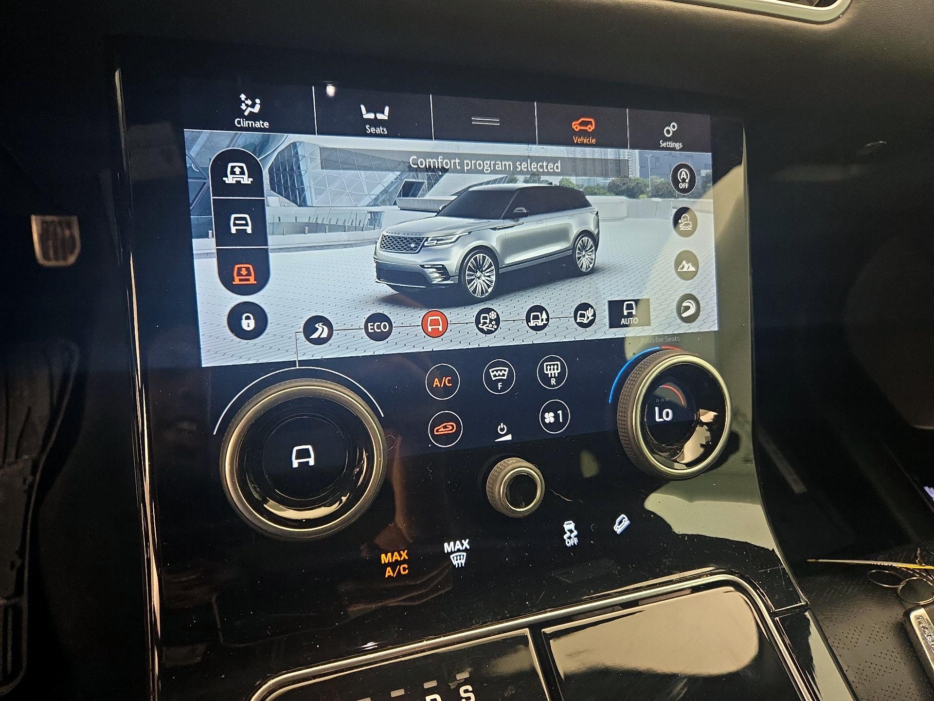 Thumbnail: 2019 Land Rover Range Rover Velar - 17