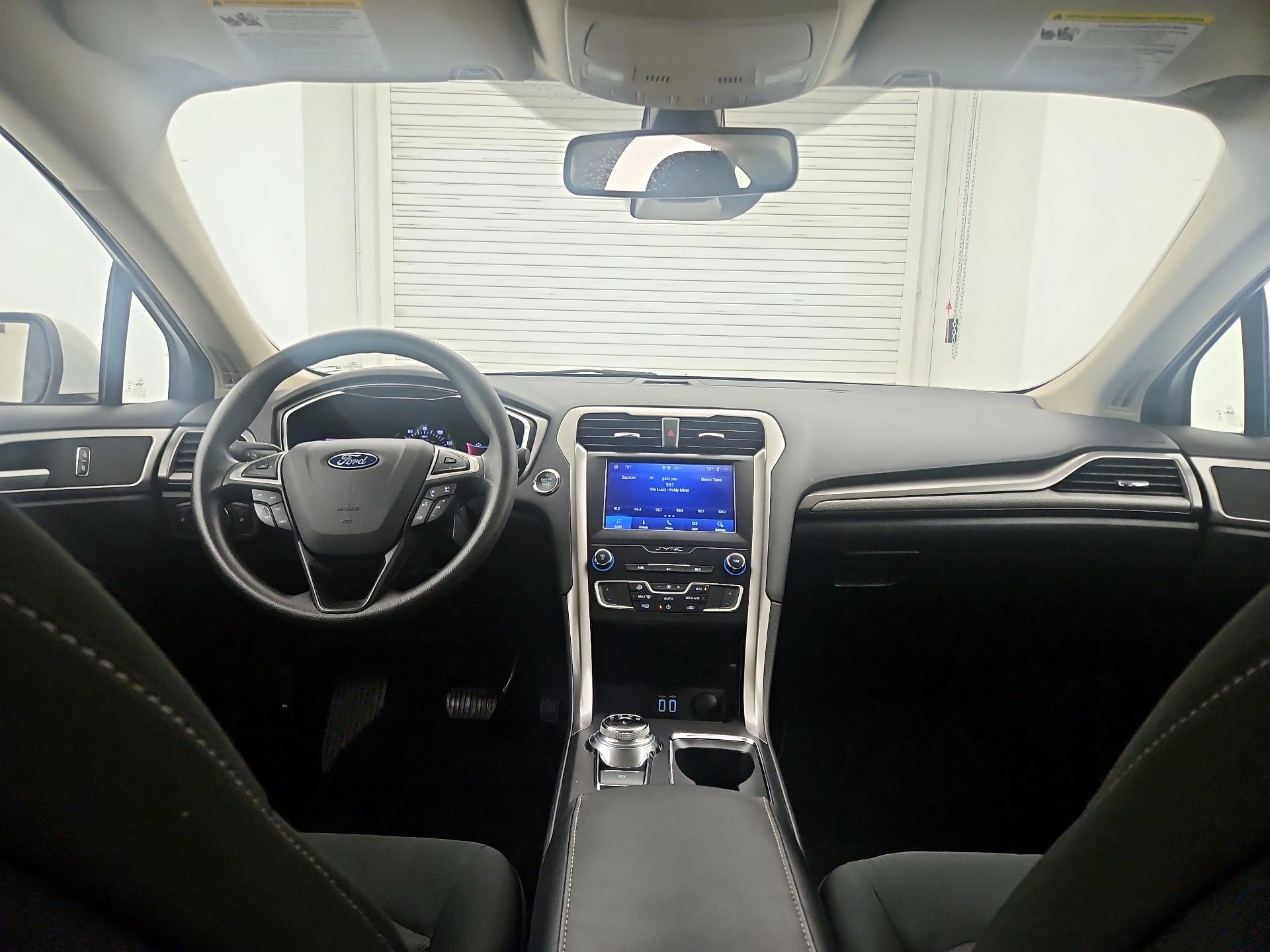 Thumbnail: 2020 Ford Fusion - 9