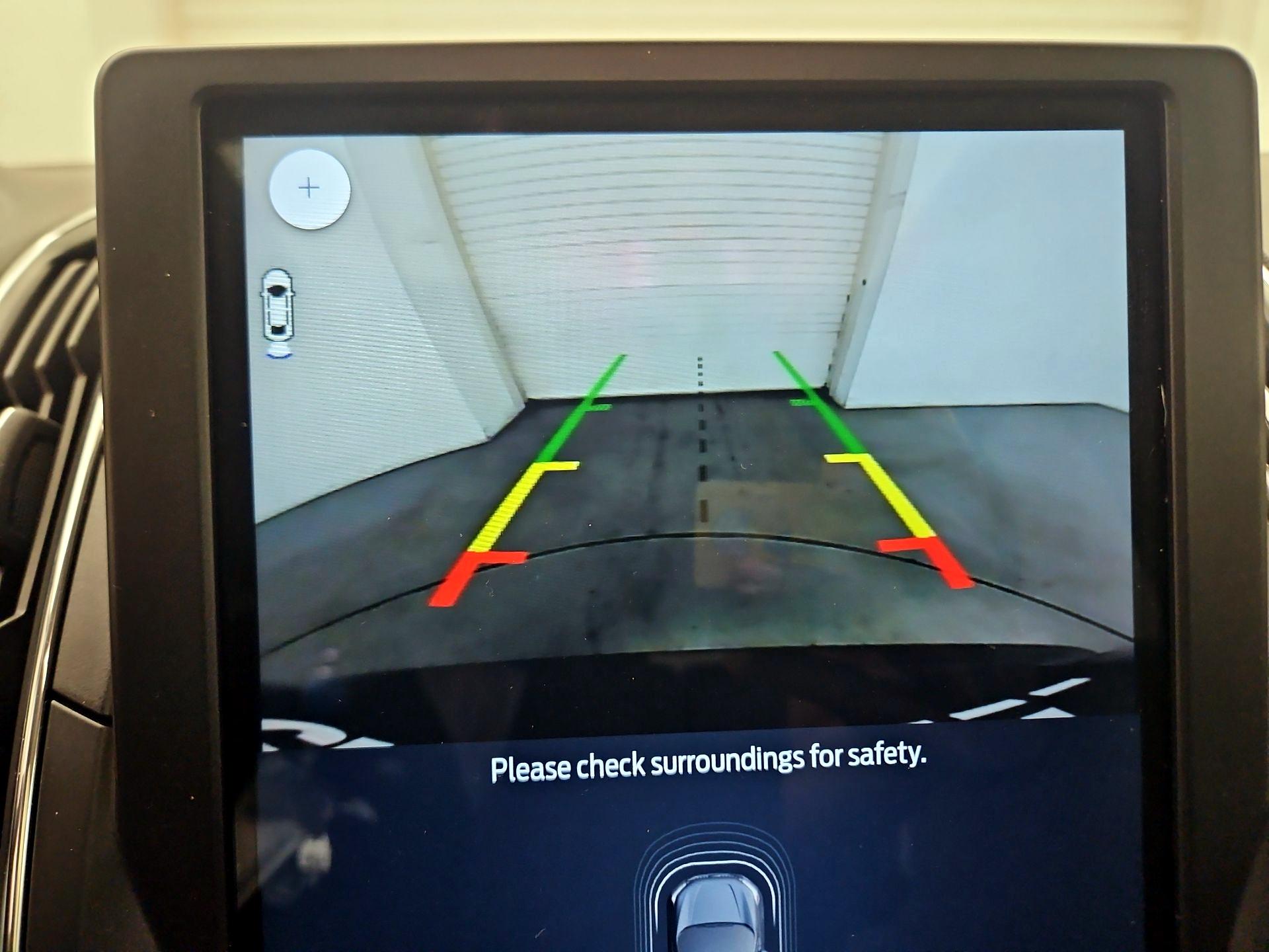 Thumbnail: 2022 Ford Edge - 14