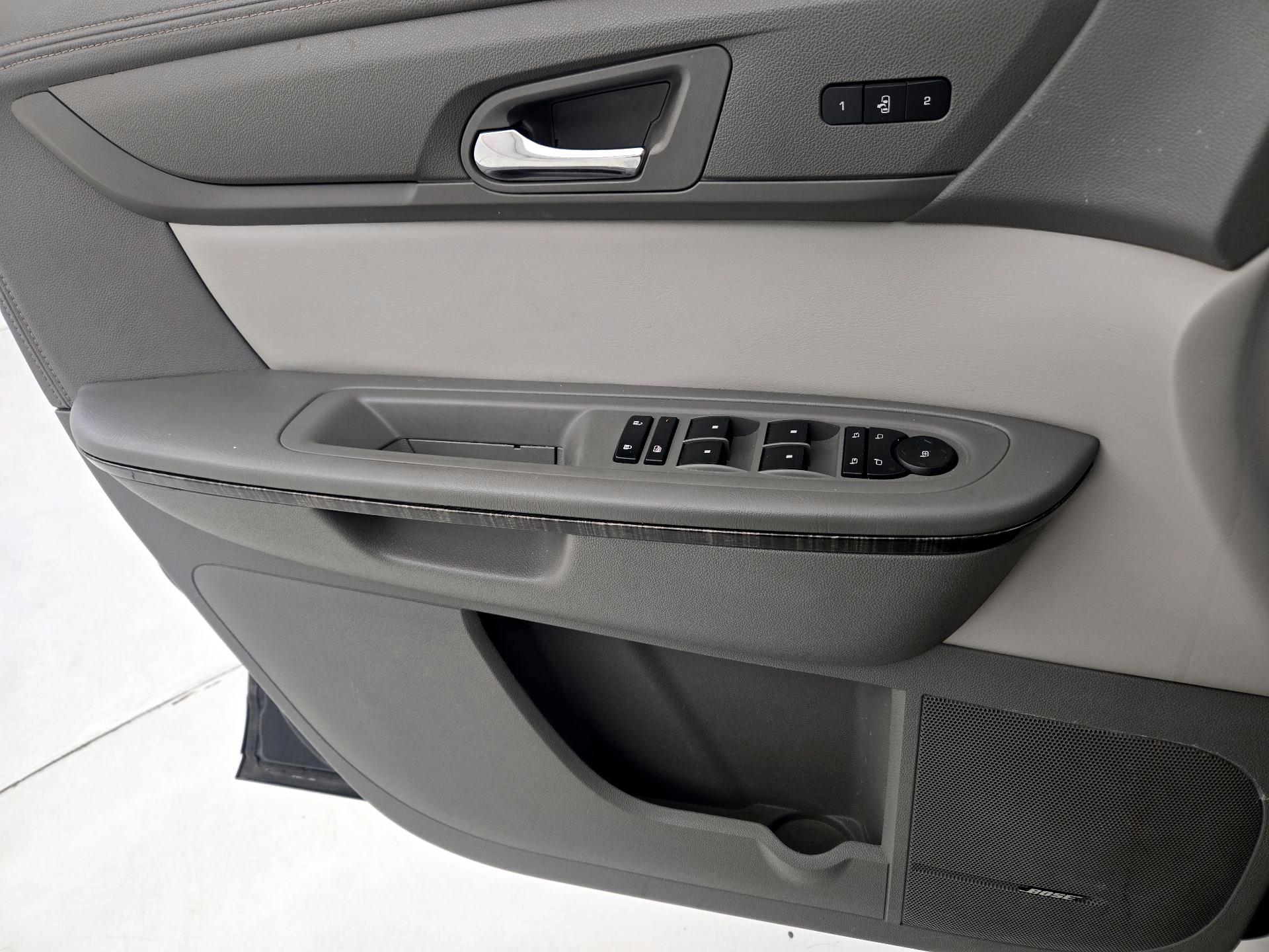 Thumbnail: 2017 GMC Acadia - 12