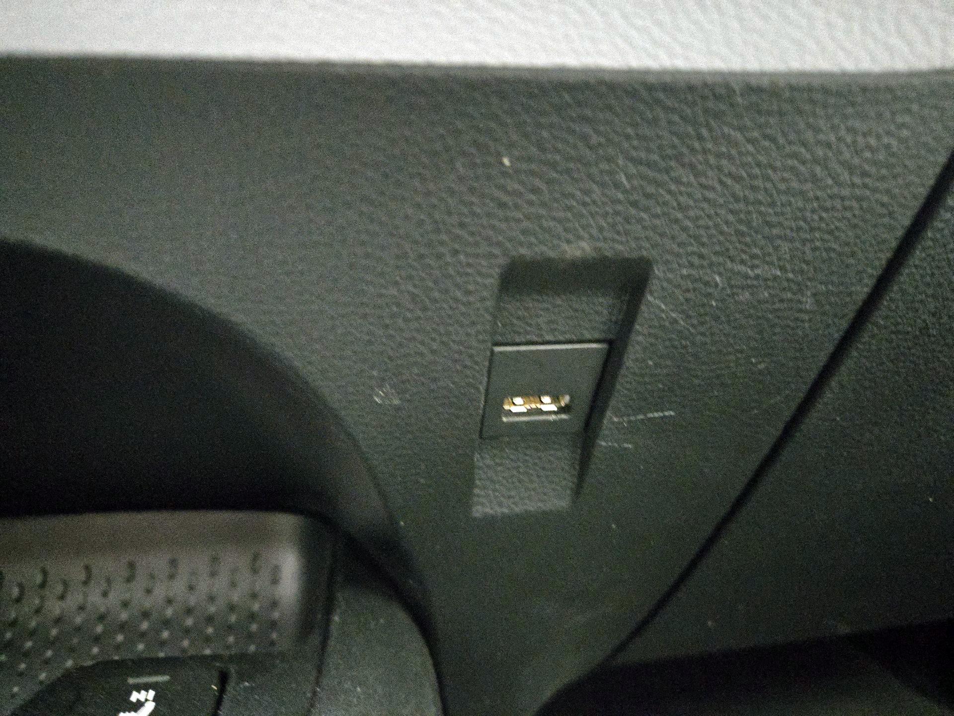 Thumbnail: 2021 Toyota Corolla - 18