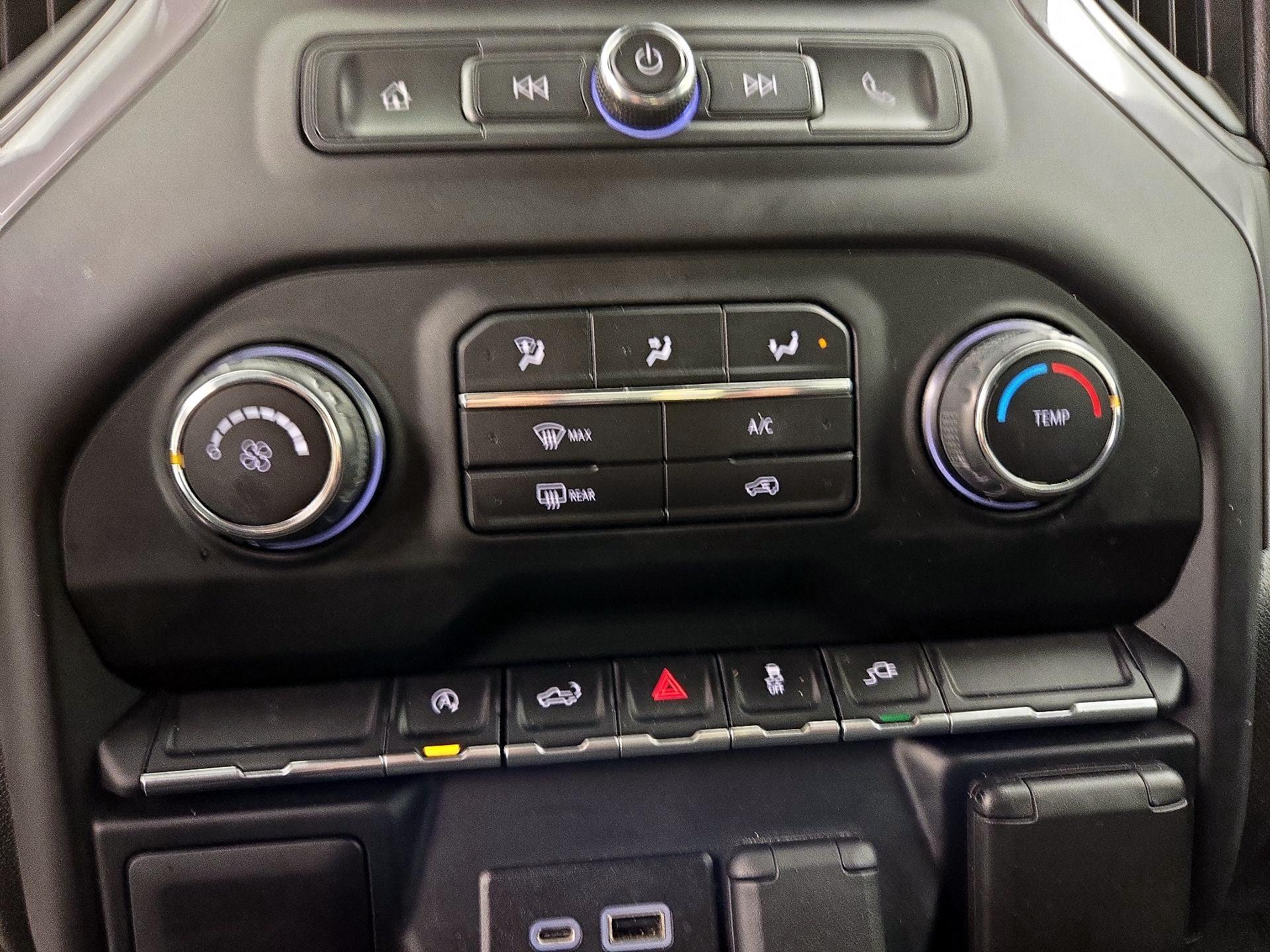 Thumbnail: 2022 Chevrolet Silverado 1500 - 16