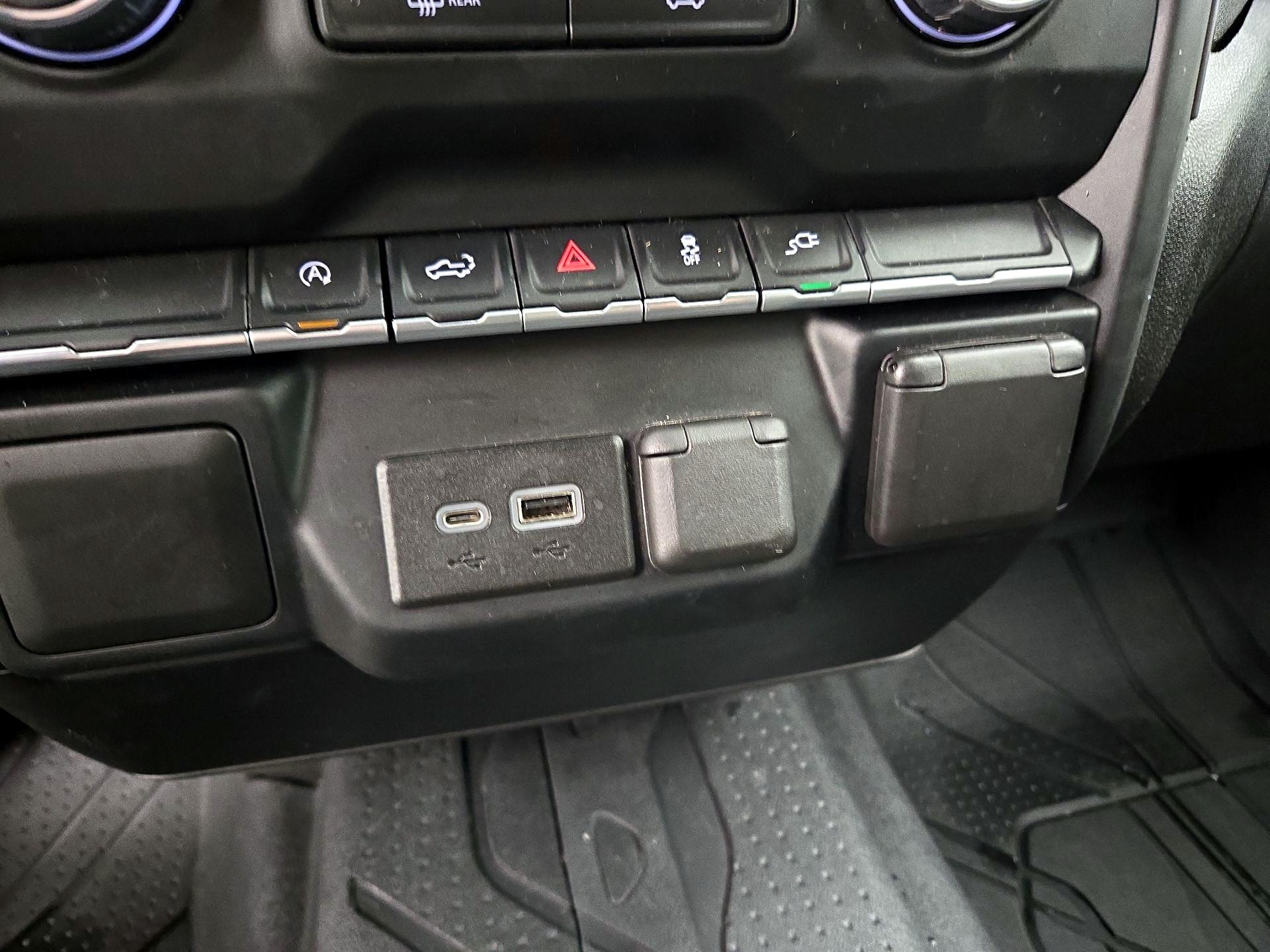 Thumbnail: 2022 Chevrolet Silverado 1500 - 18