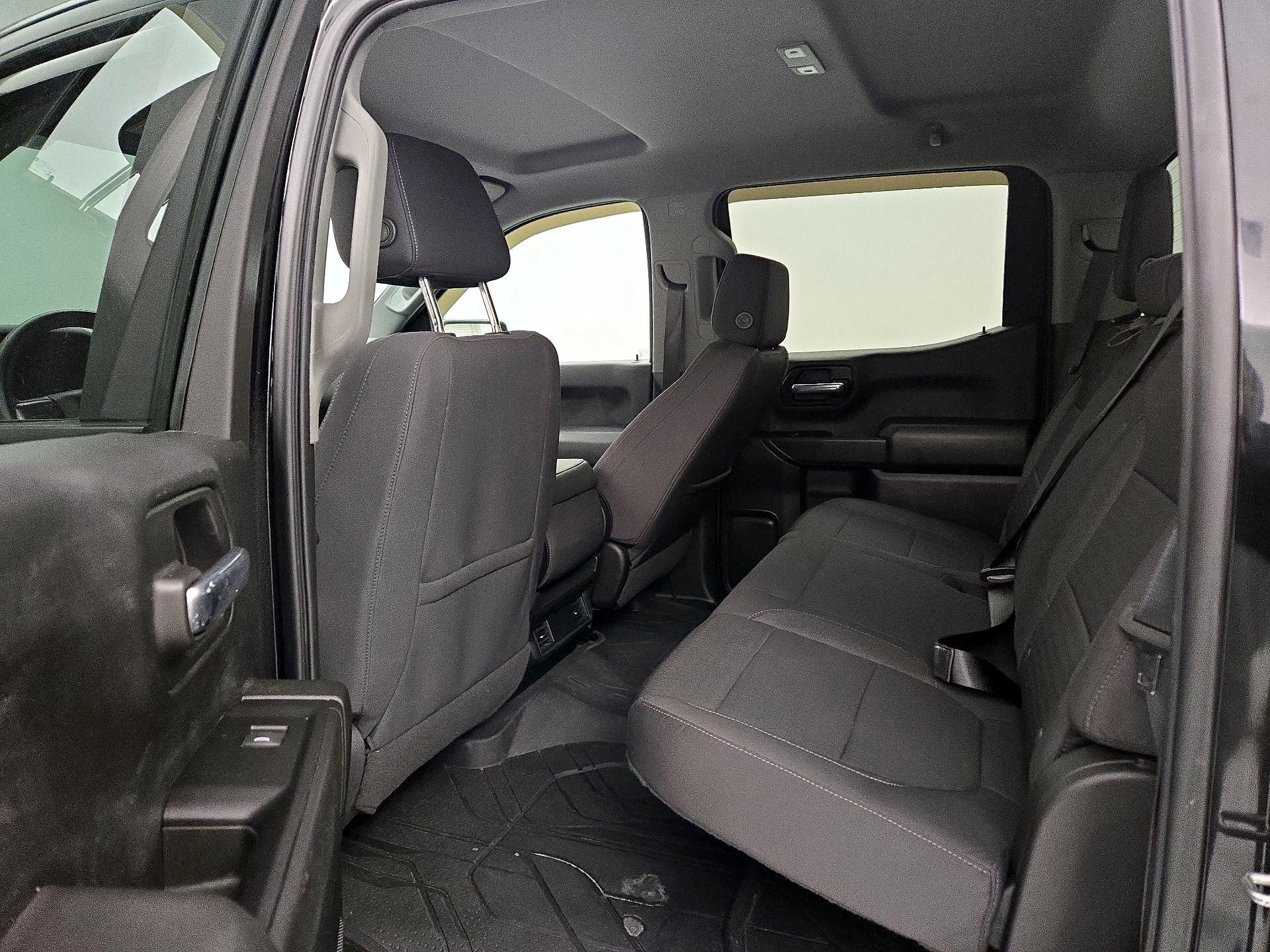 Thumbnail: 2022 Chevrolet Silverado 1500 - 19