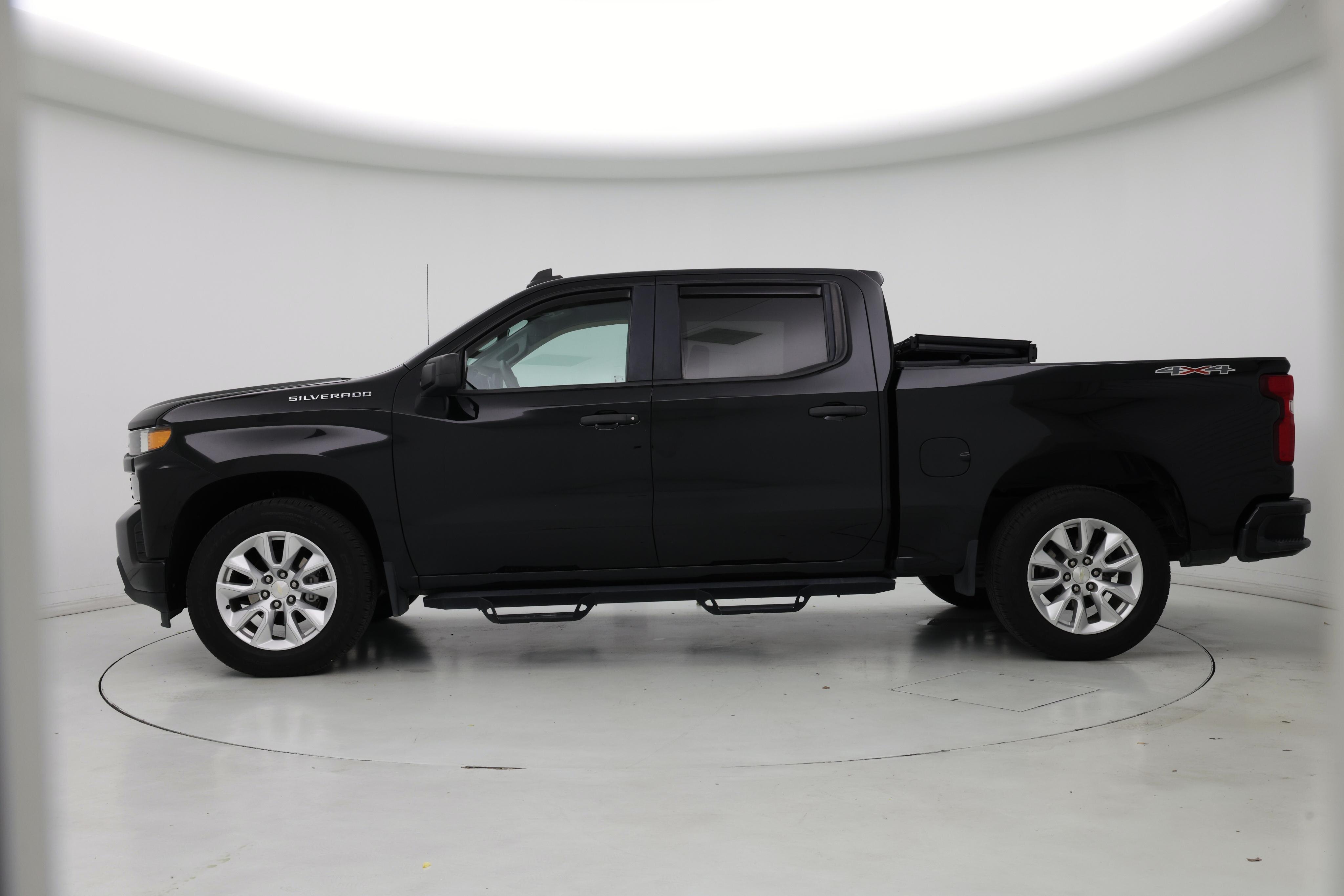 Thumbnail: 2022 Chevrolet Silverado 1500 - 3