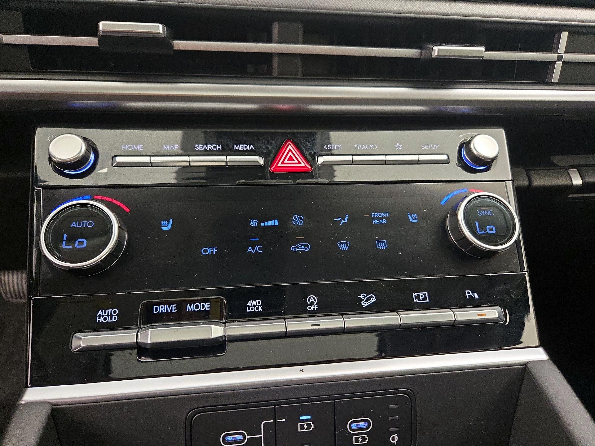 Thumbnail: 2025 Hyundai Santa Fe - 17