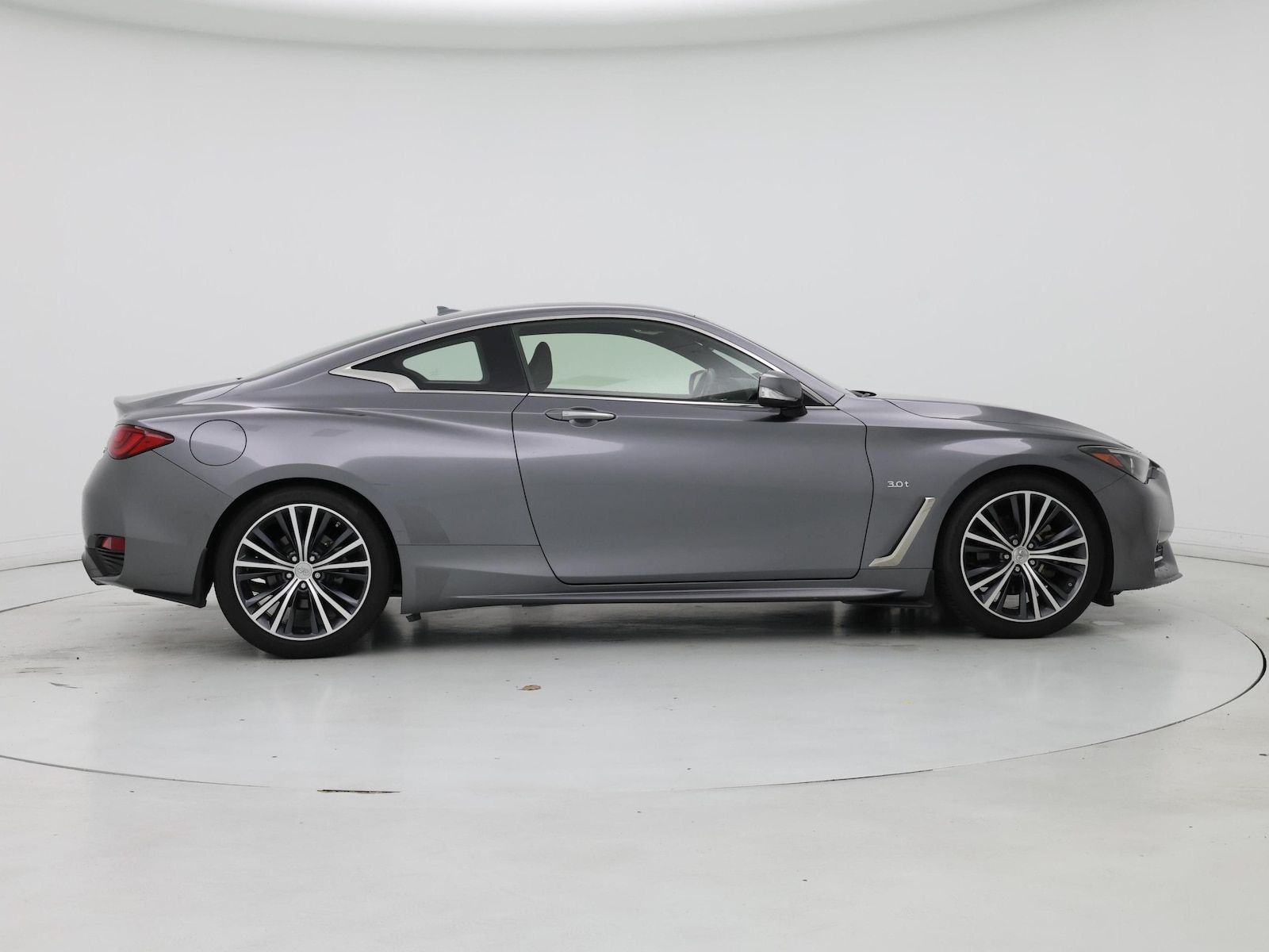 2018 INFINITI Q60 Coupe LUXE - Photo 8