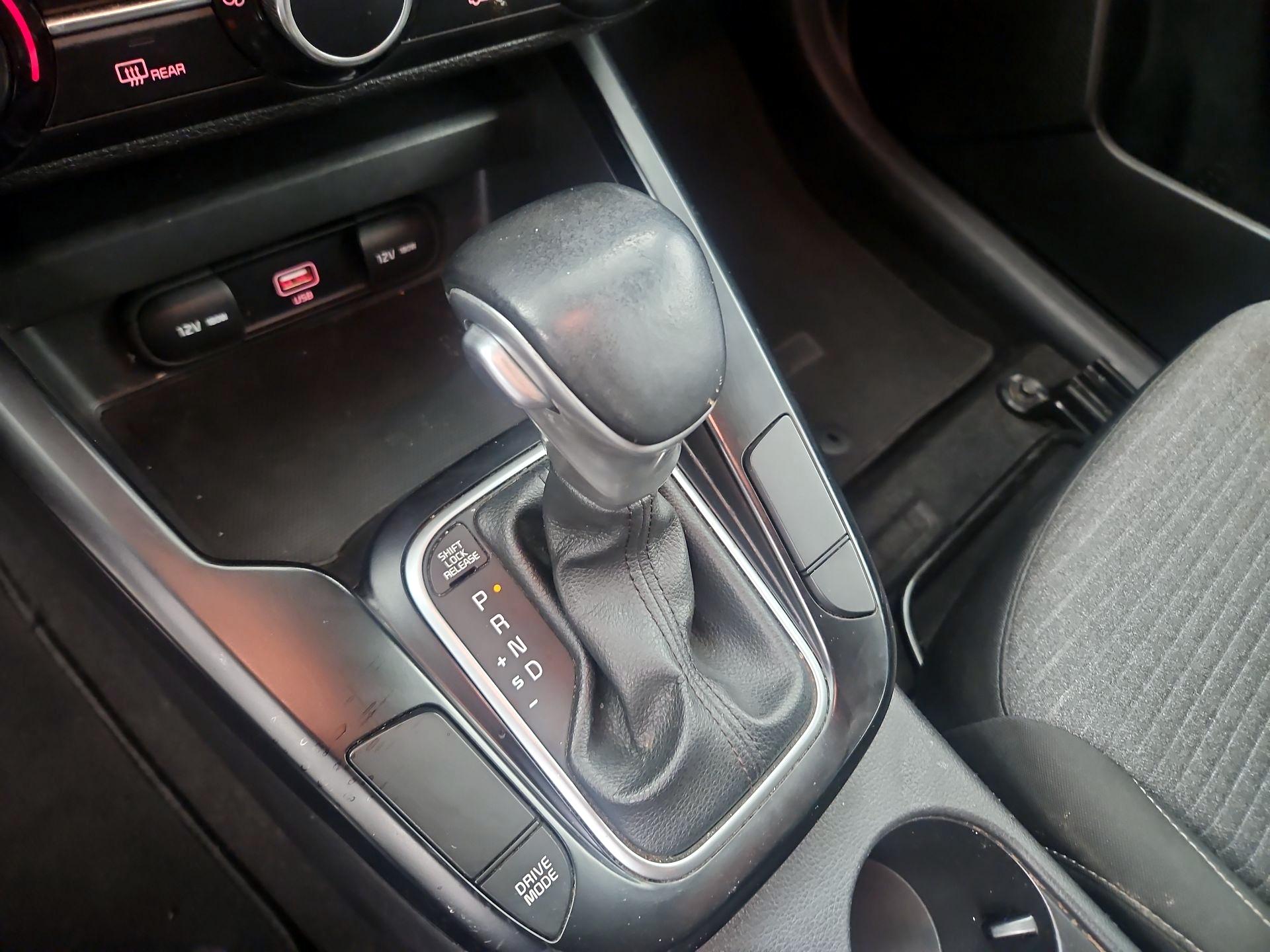 Thumbnail: 2020 Kia Soul - 16