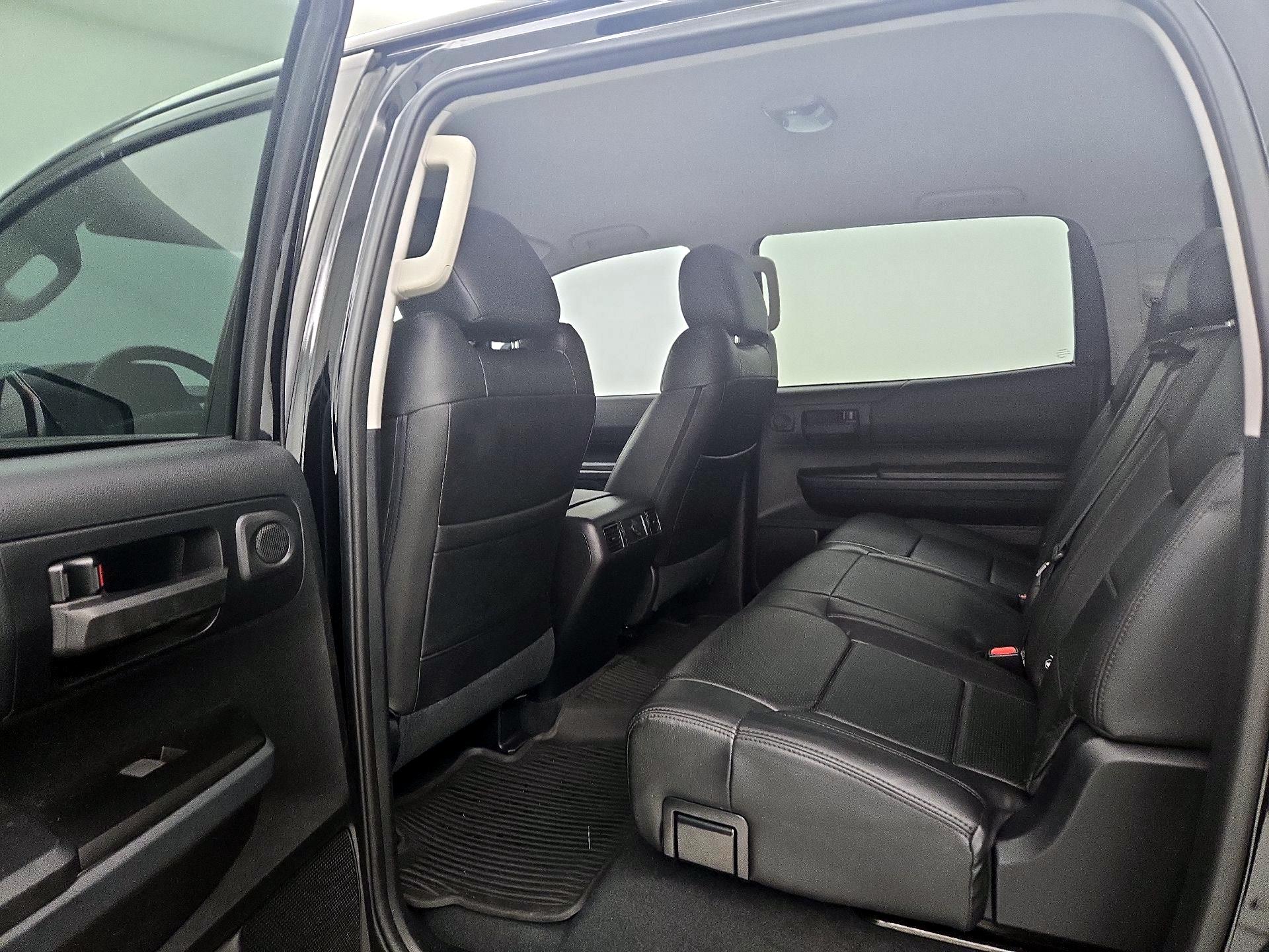 Thumbnail: 2021 Toyota Tundra - 19