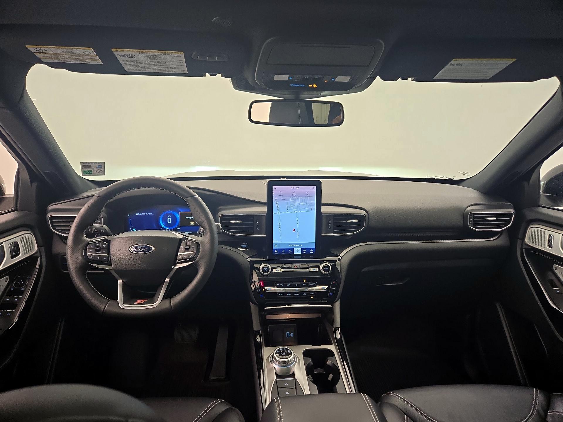 Thumbnail: 2023 Ford Explorer - 9