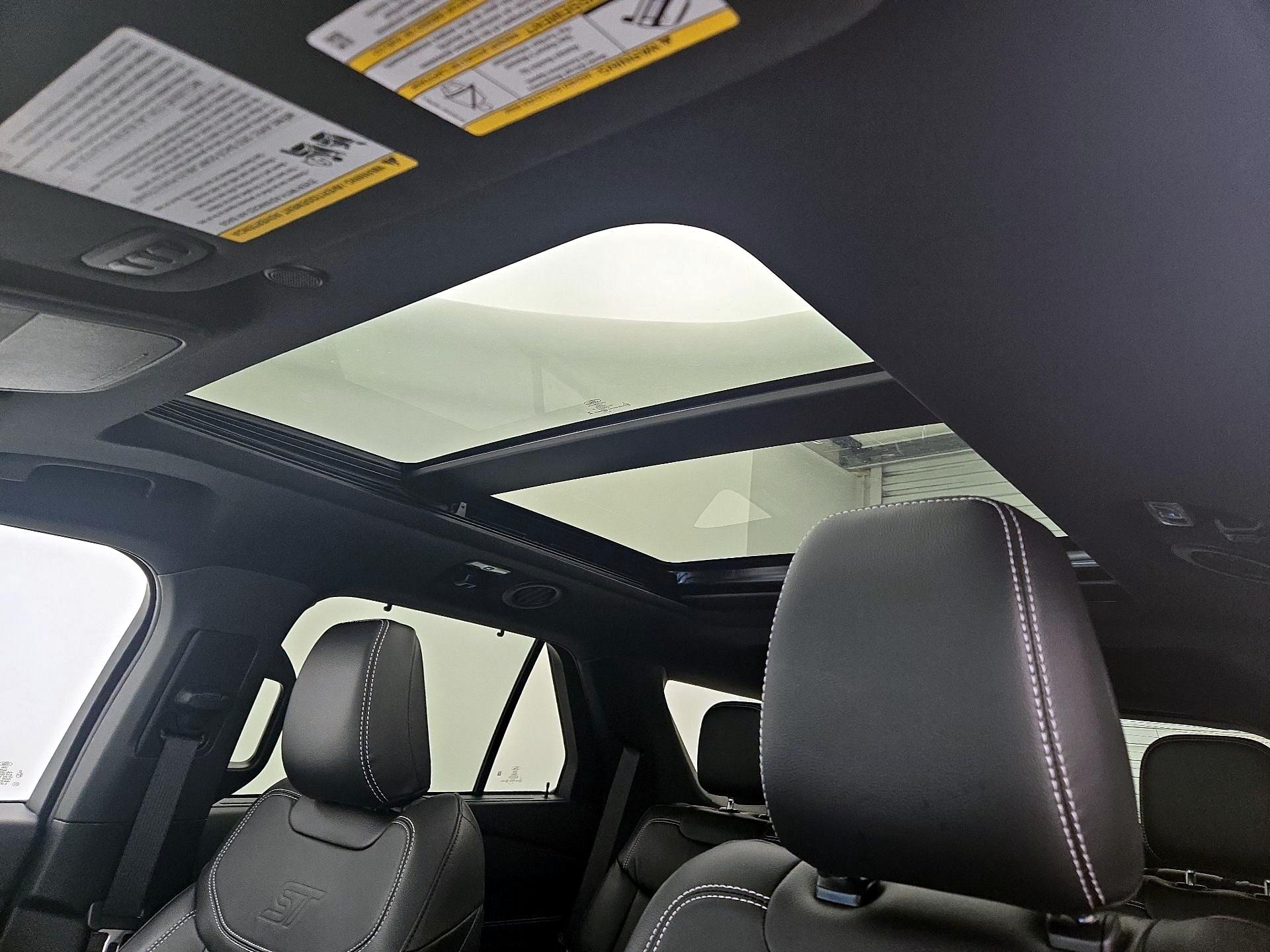 Thumbnail: 2023 Ford Explorer - 20