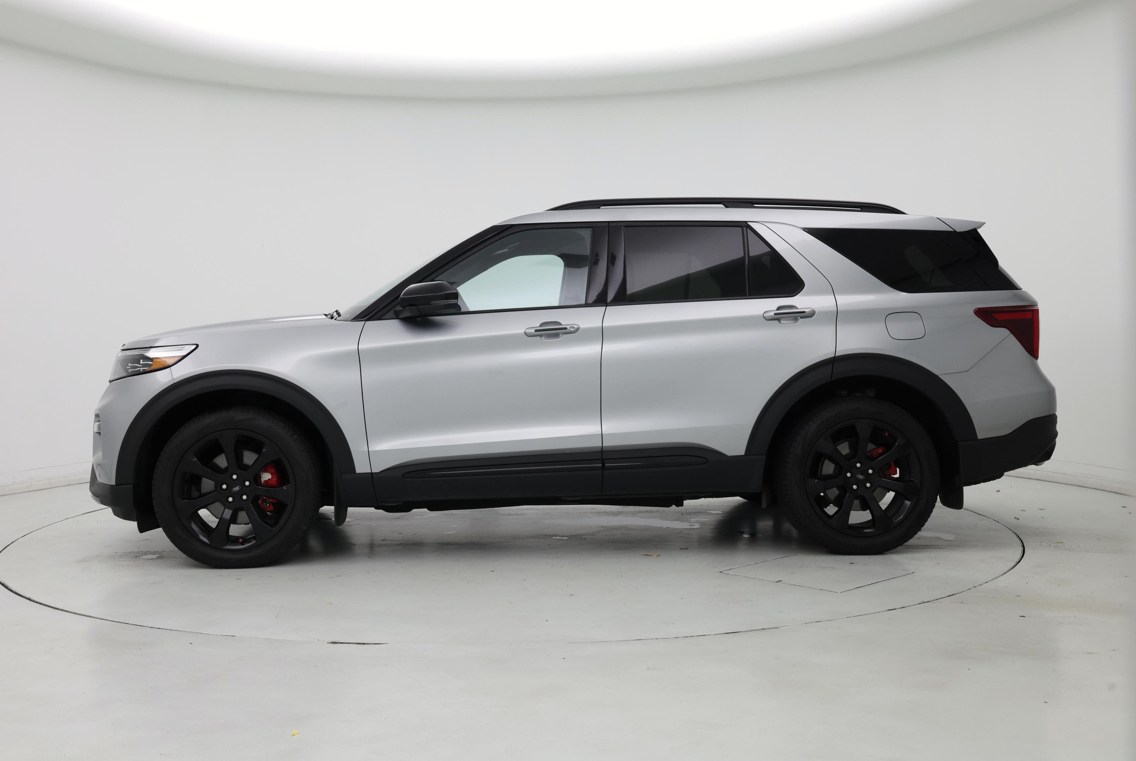 Thumbnail: 2023 Ford Explorer - 3