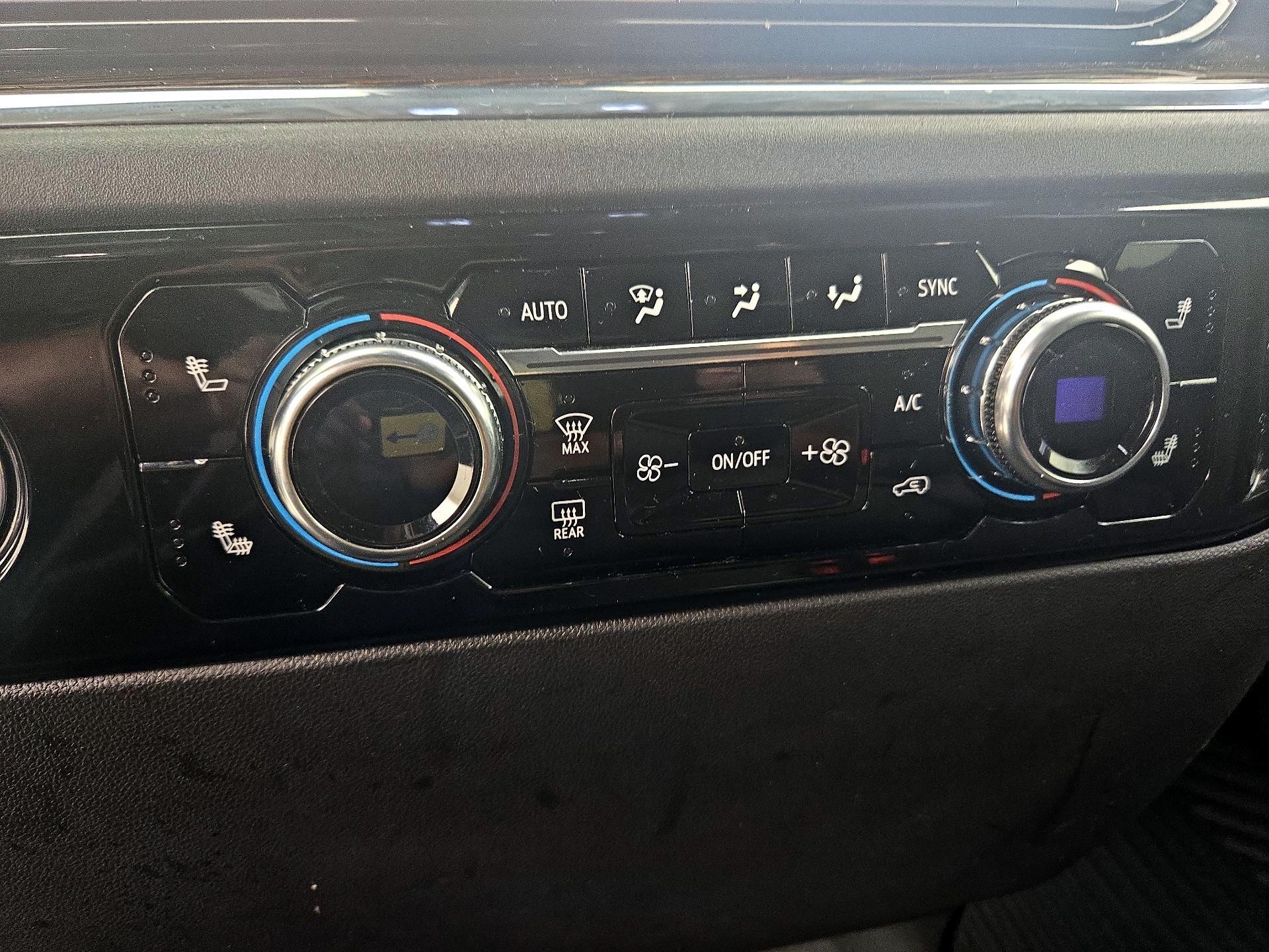 Thumbnail: 2023 GMC Sierra 1500 - 17