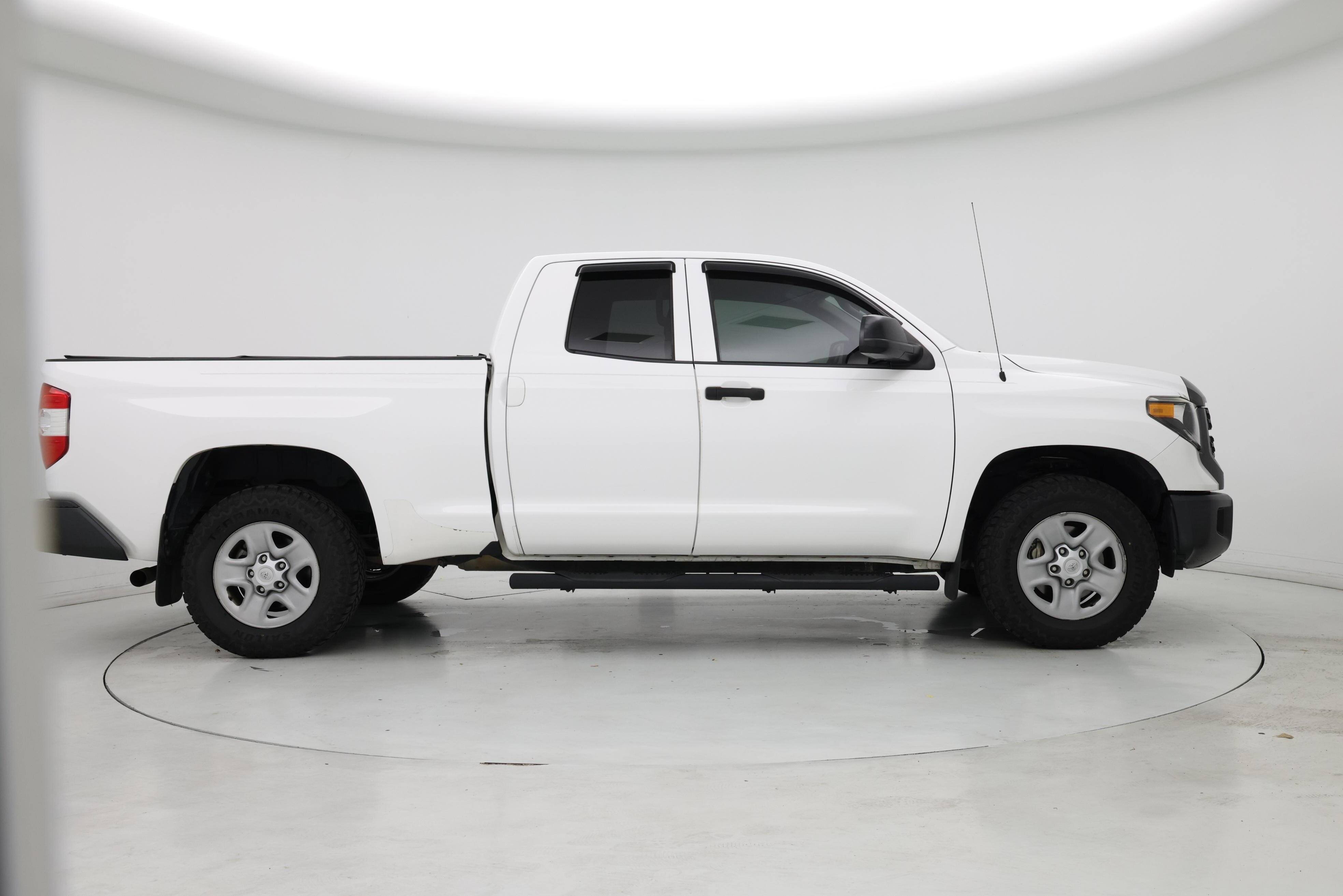 Thumbnail: 2019 Toyota Tundra - 7