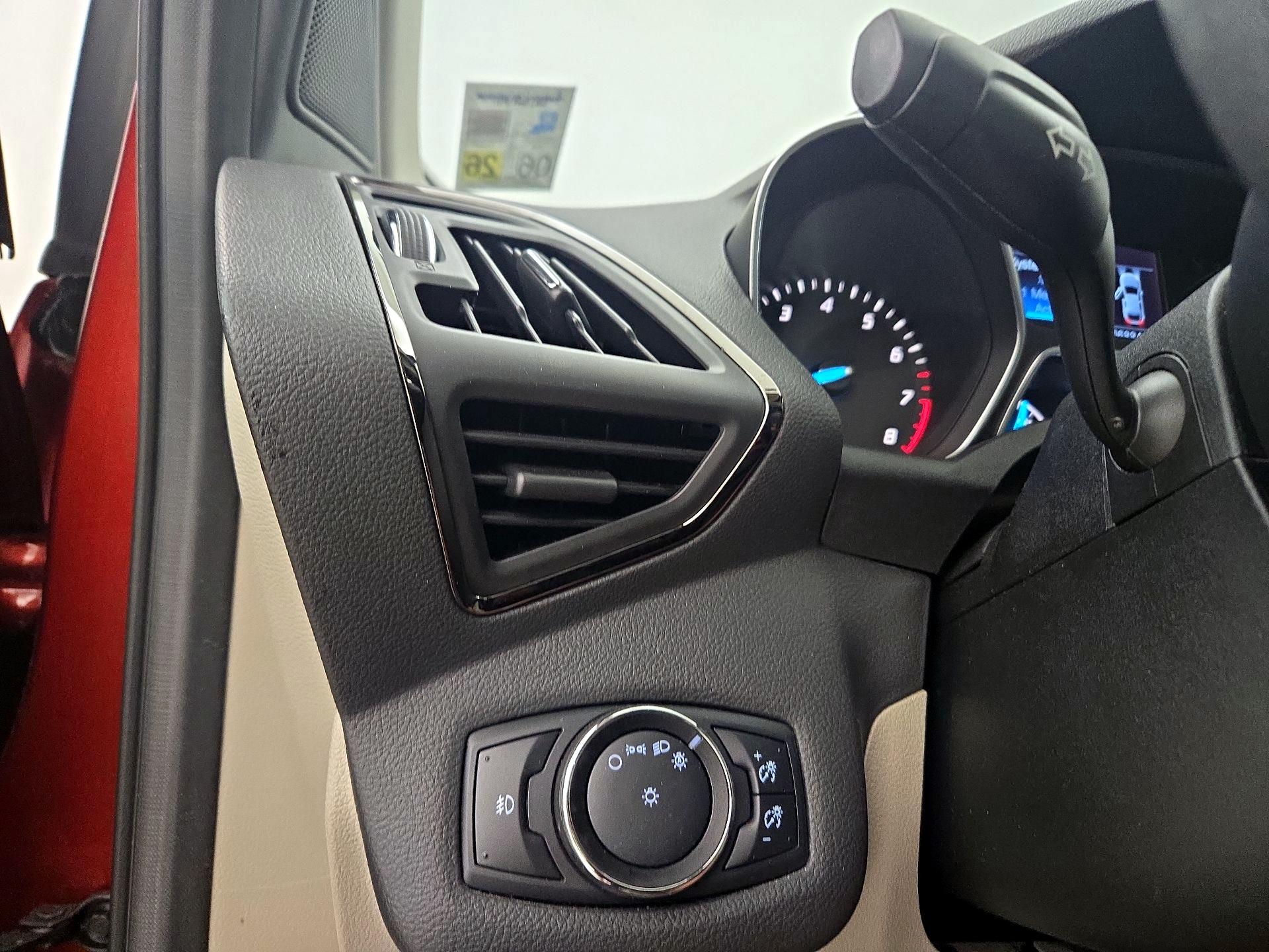 Thumbnail: 2014 Ford Escape - 13