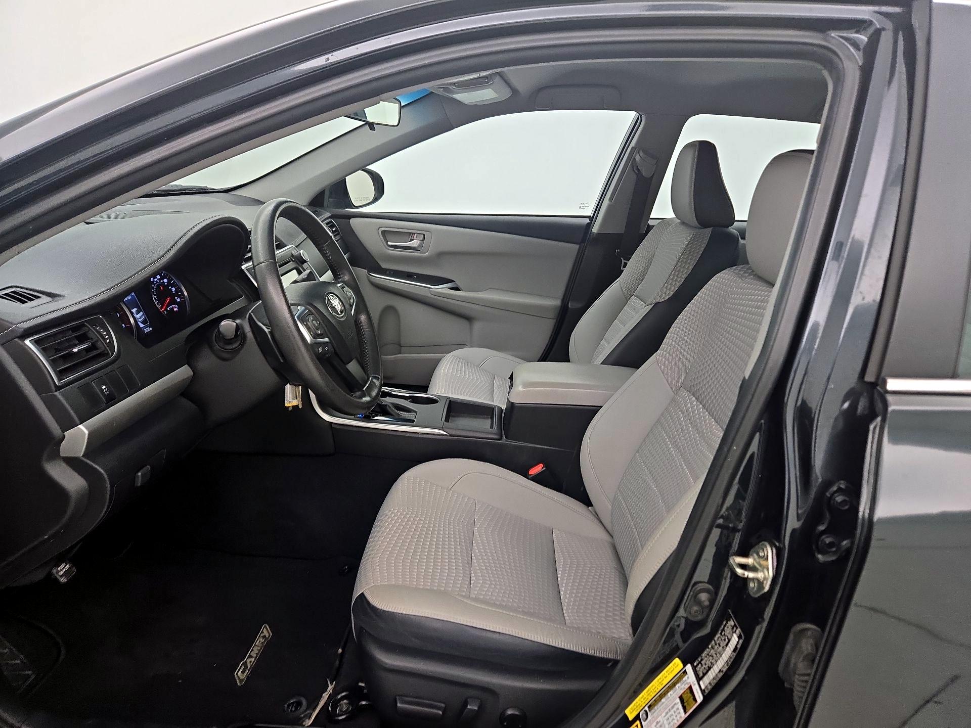 Thumbnail: 2015 Toyota Camry - 11