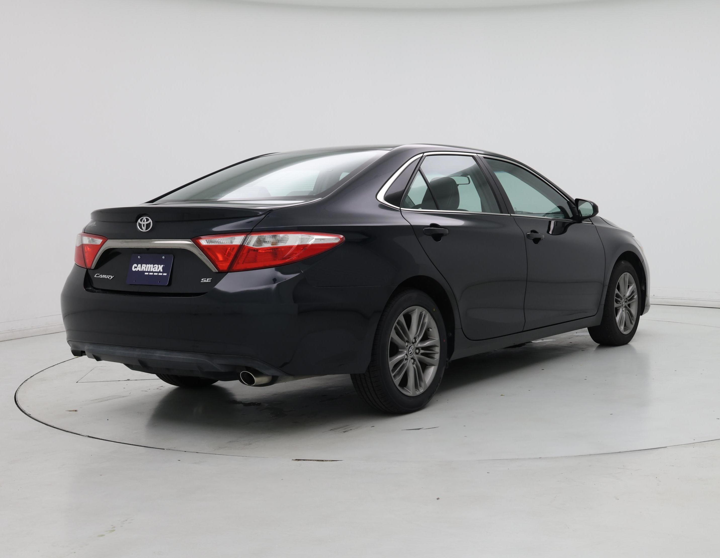 Thumbnail: 2015 Toyota Camry - 8