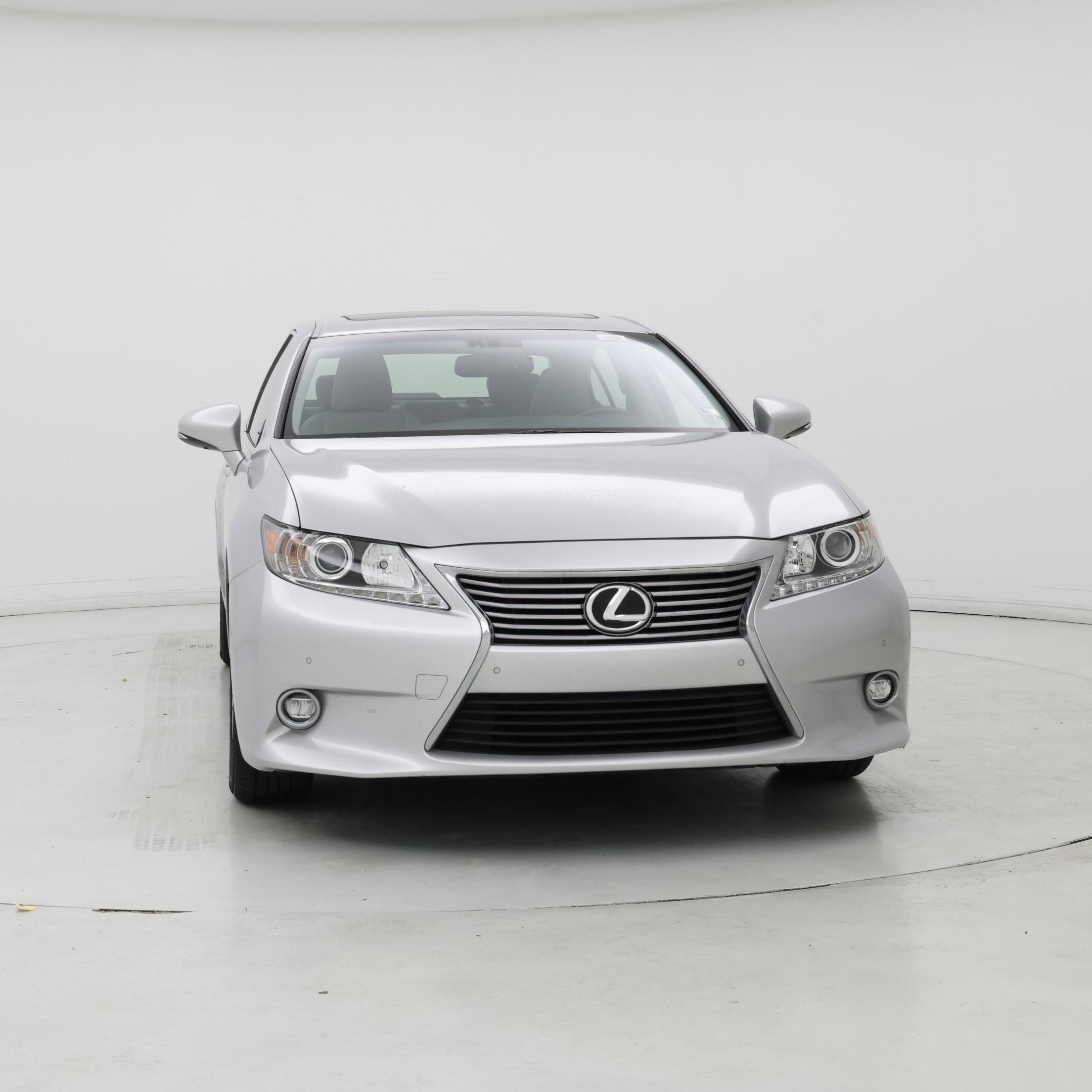 Thumbnail: 2015 Lexus ES - 5