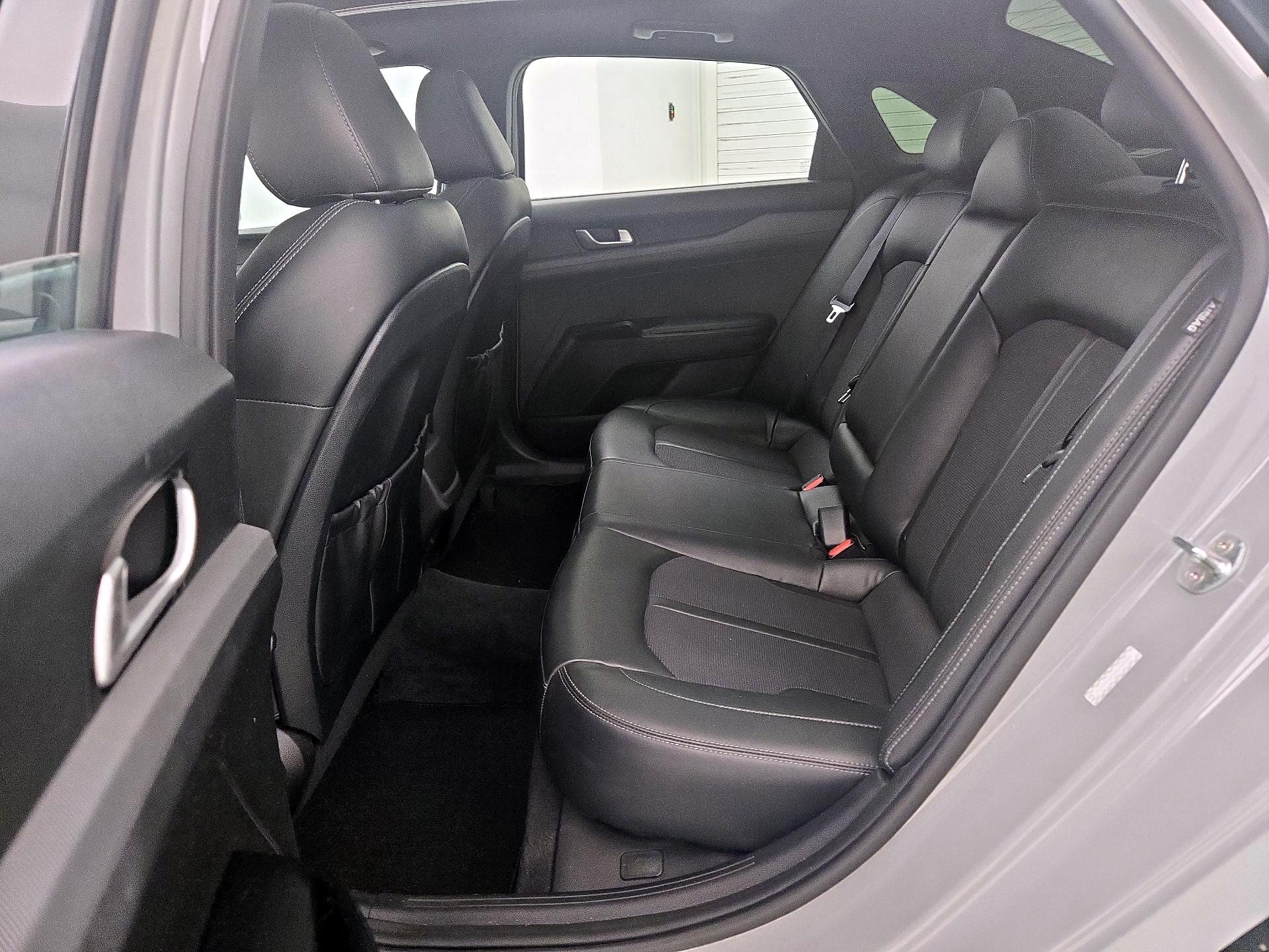 Thumbnail: 2021 Kia K5 - 20