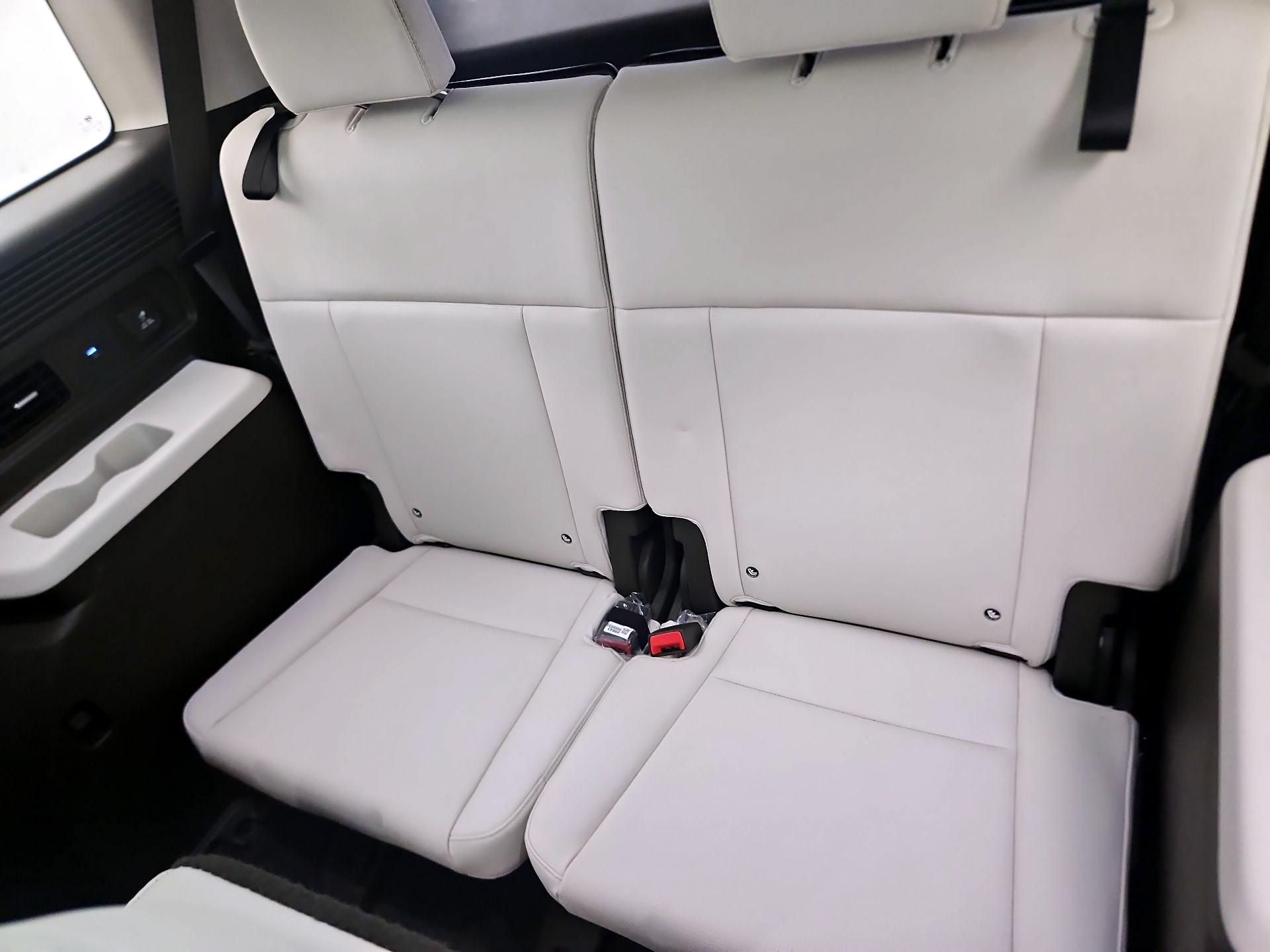 Thumbnail: 2025 Hyundai Santa Fe - 20