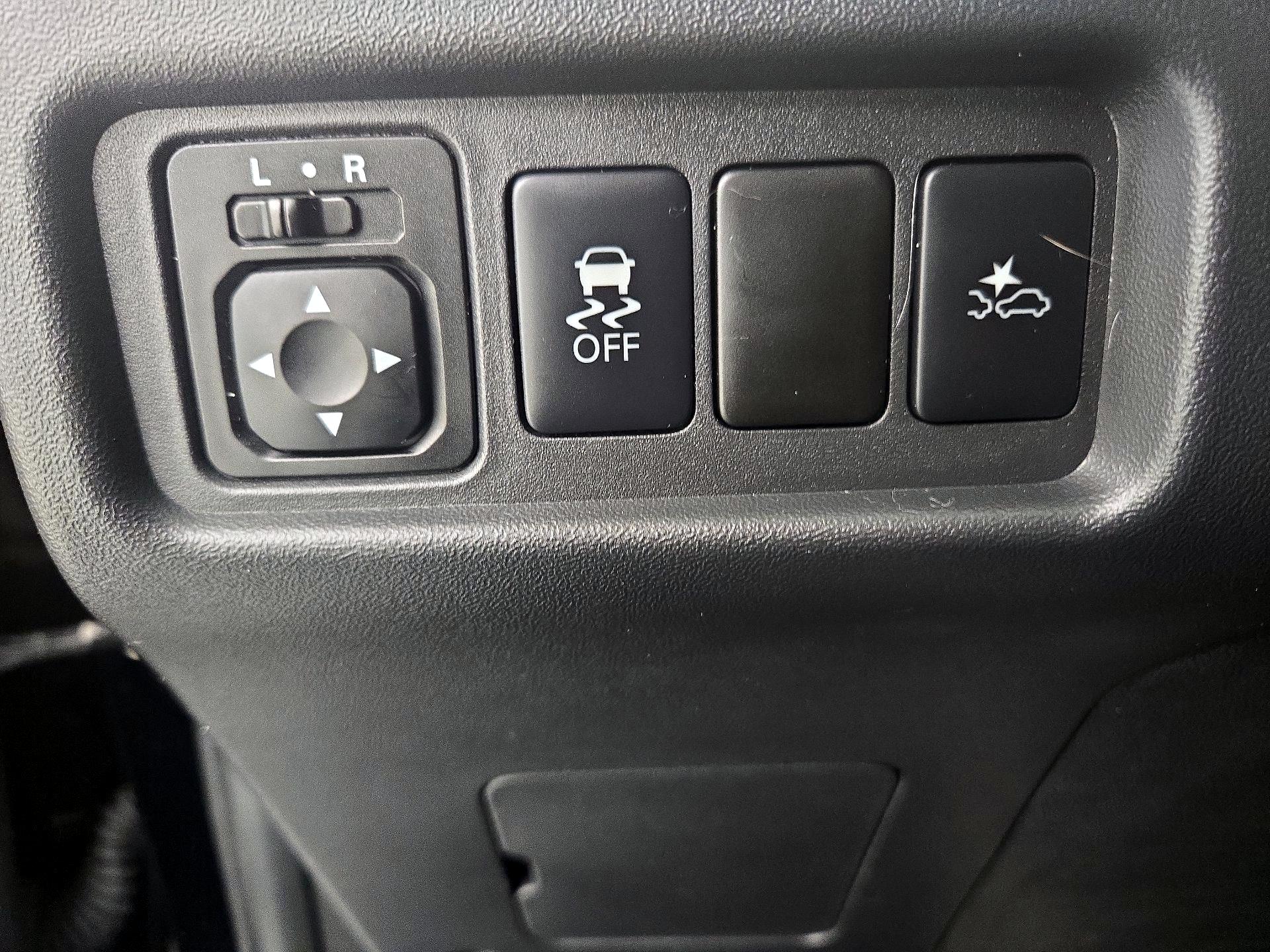 Thumbnail: 2024 Mitsubishi Mirage - 13