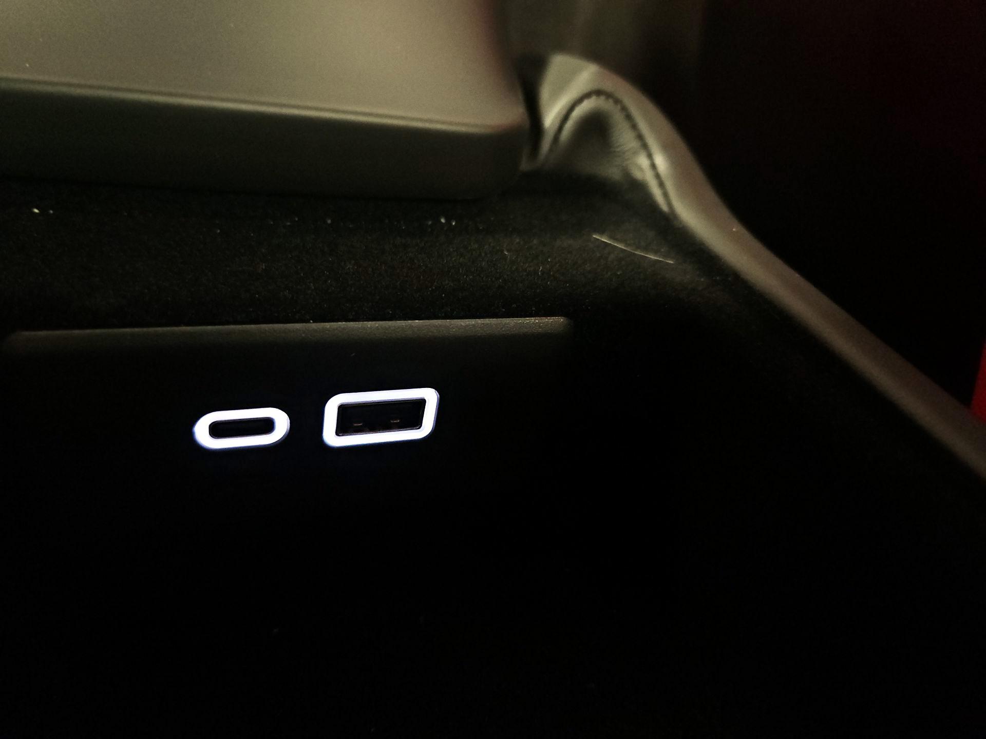 Thumbnail: 2024 Chevrolet Corvette - 18