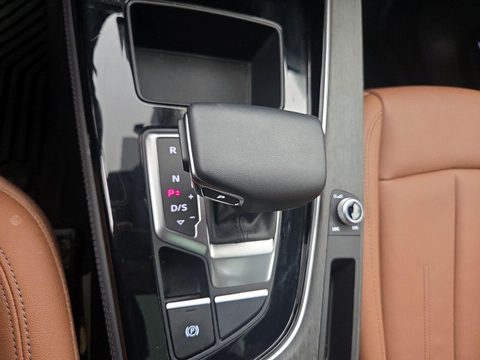 Thumbnail: 2024 Audi A4 - 17