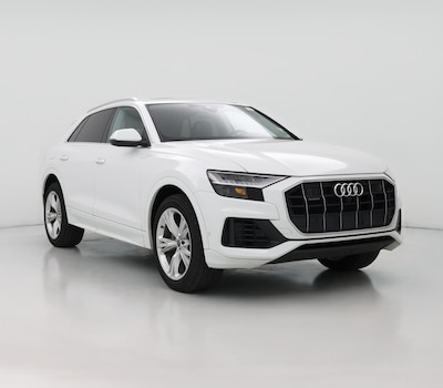 2023 Audi Q8 Premium Plus