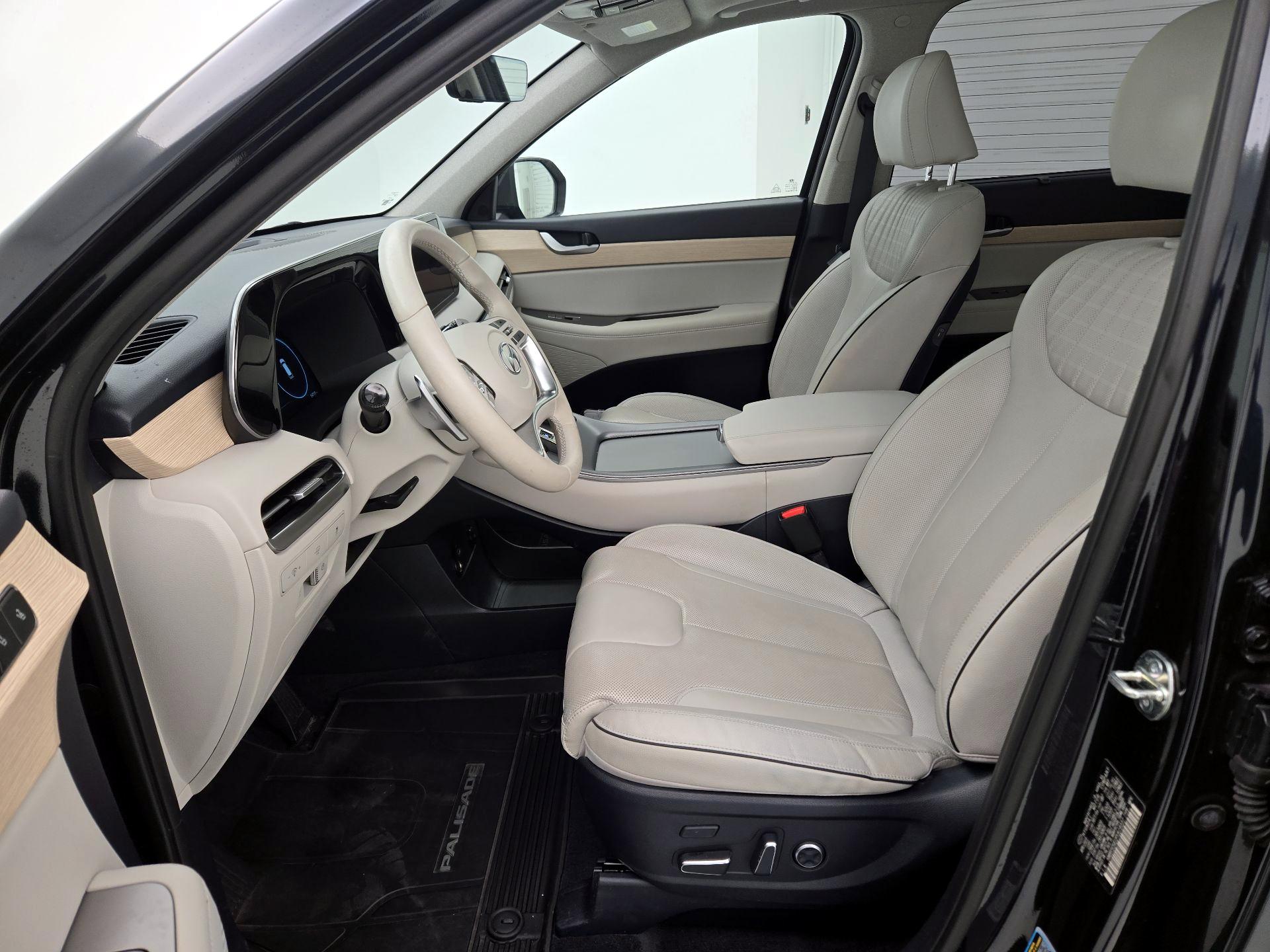 Thumbnail: 2023 Hyundai Palisade - 11