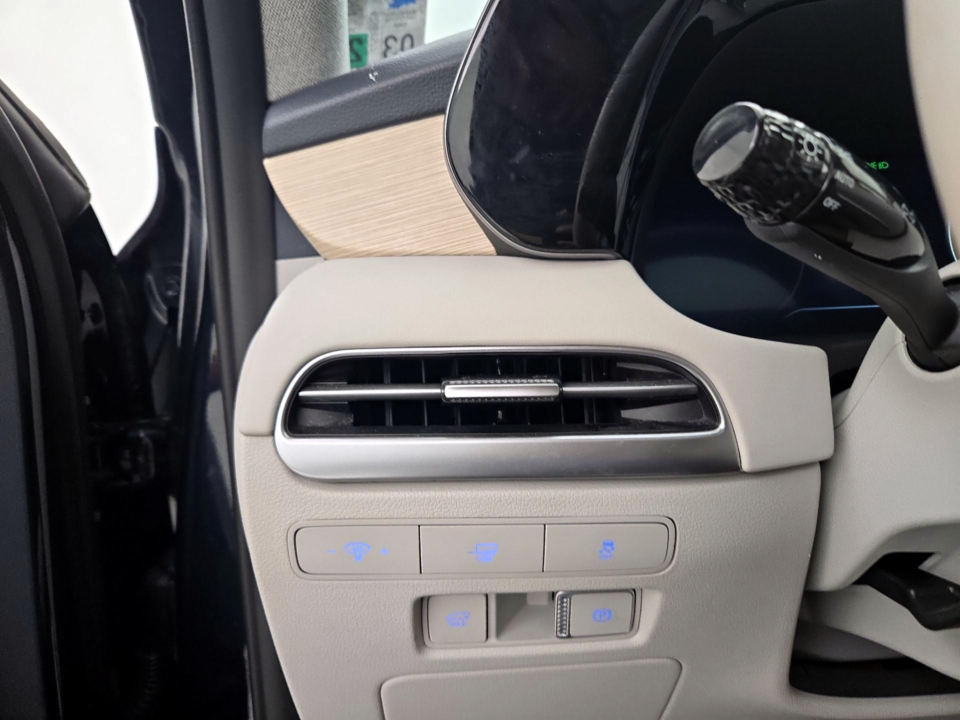 Thumbnail: 2023 Hyundai Palisade - 13