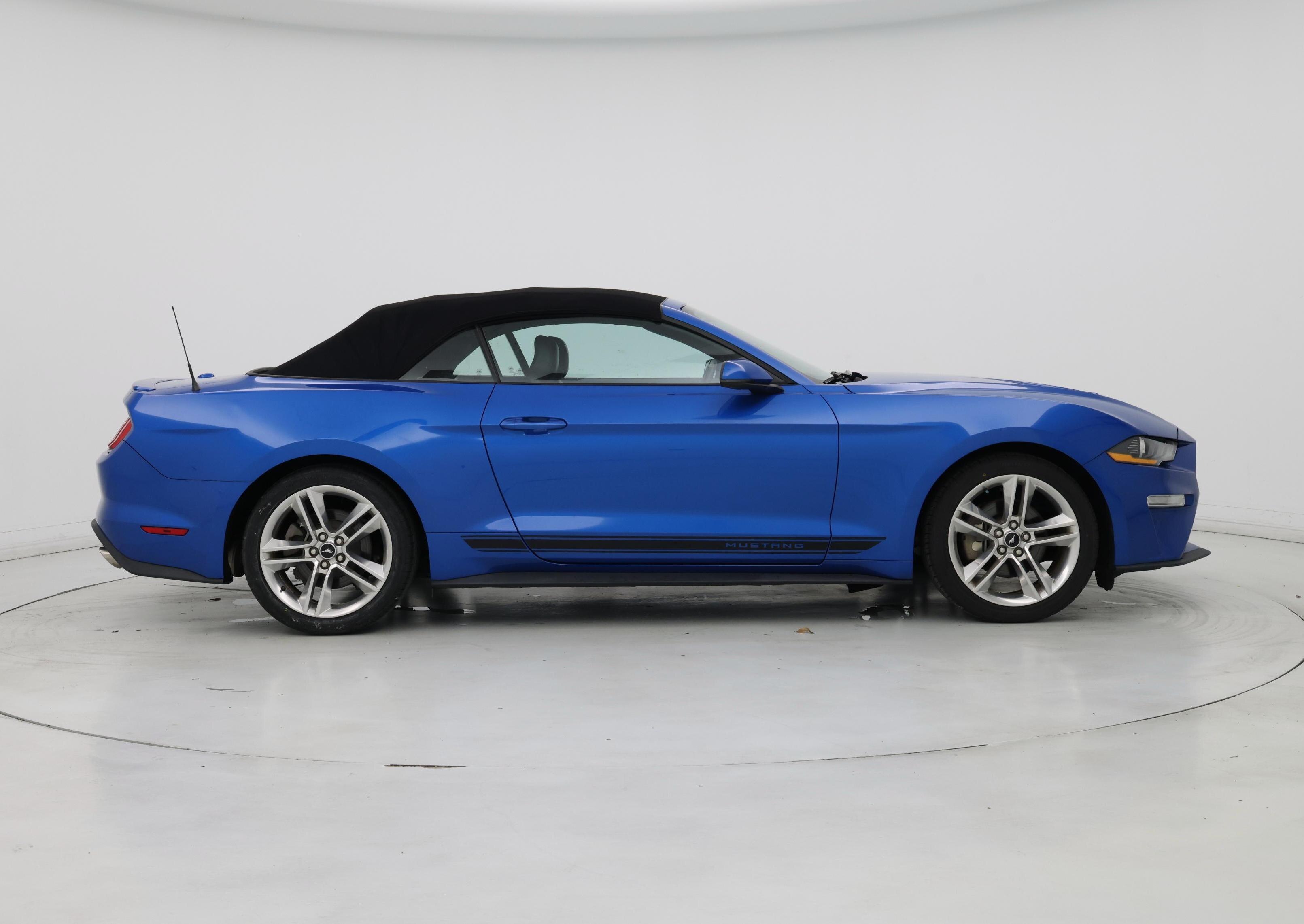 Thumbnail: 2020 Ford Mustang - 7