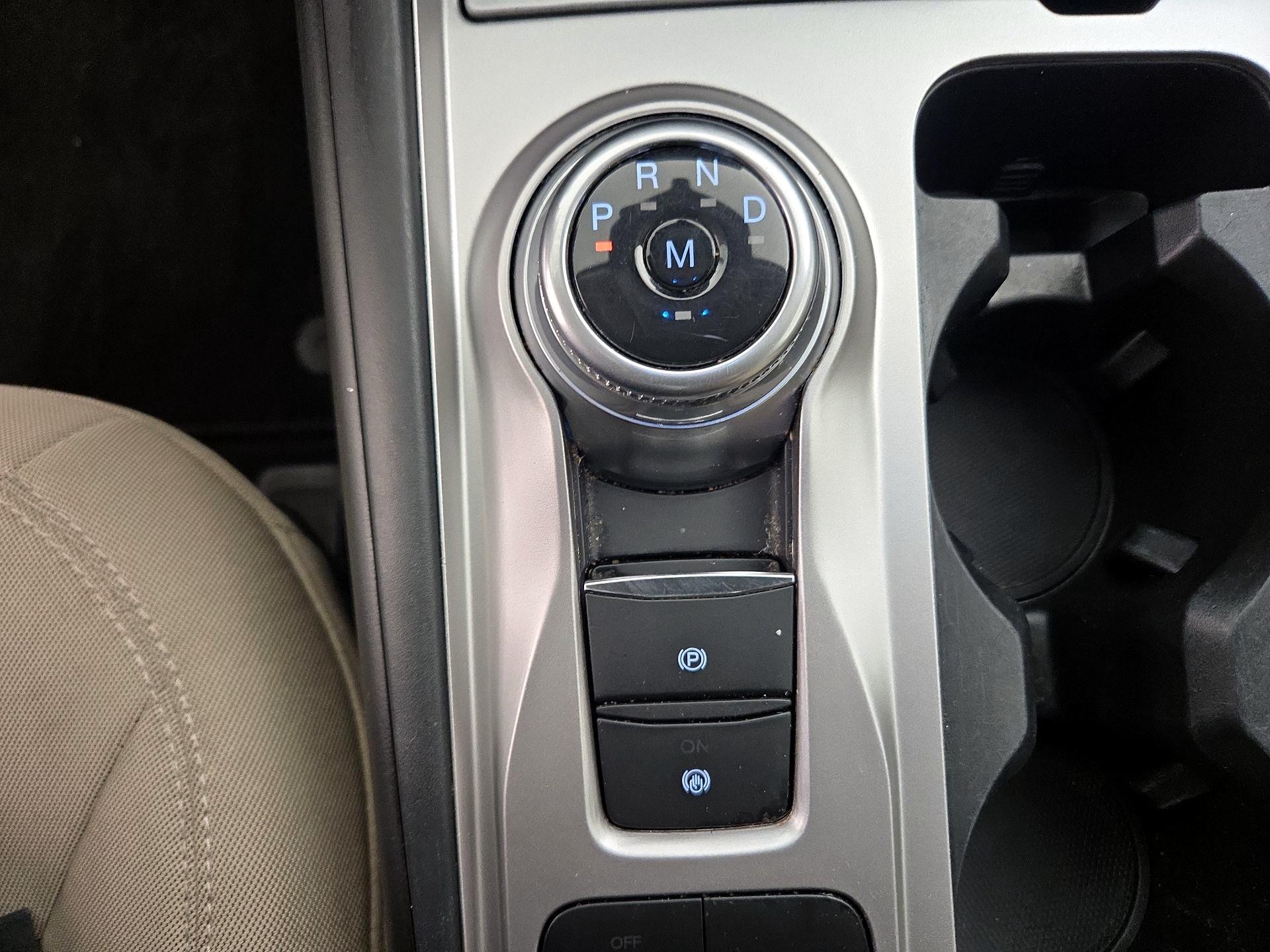 Thumbnail: 2020 Ford Explorer - 17