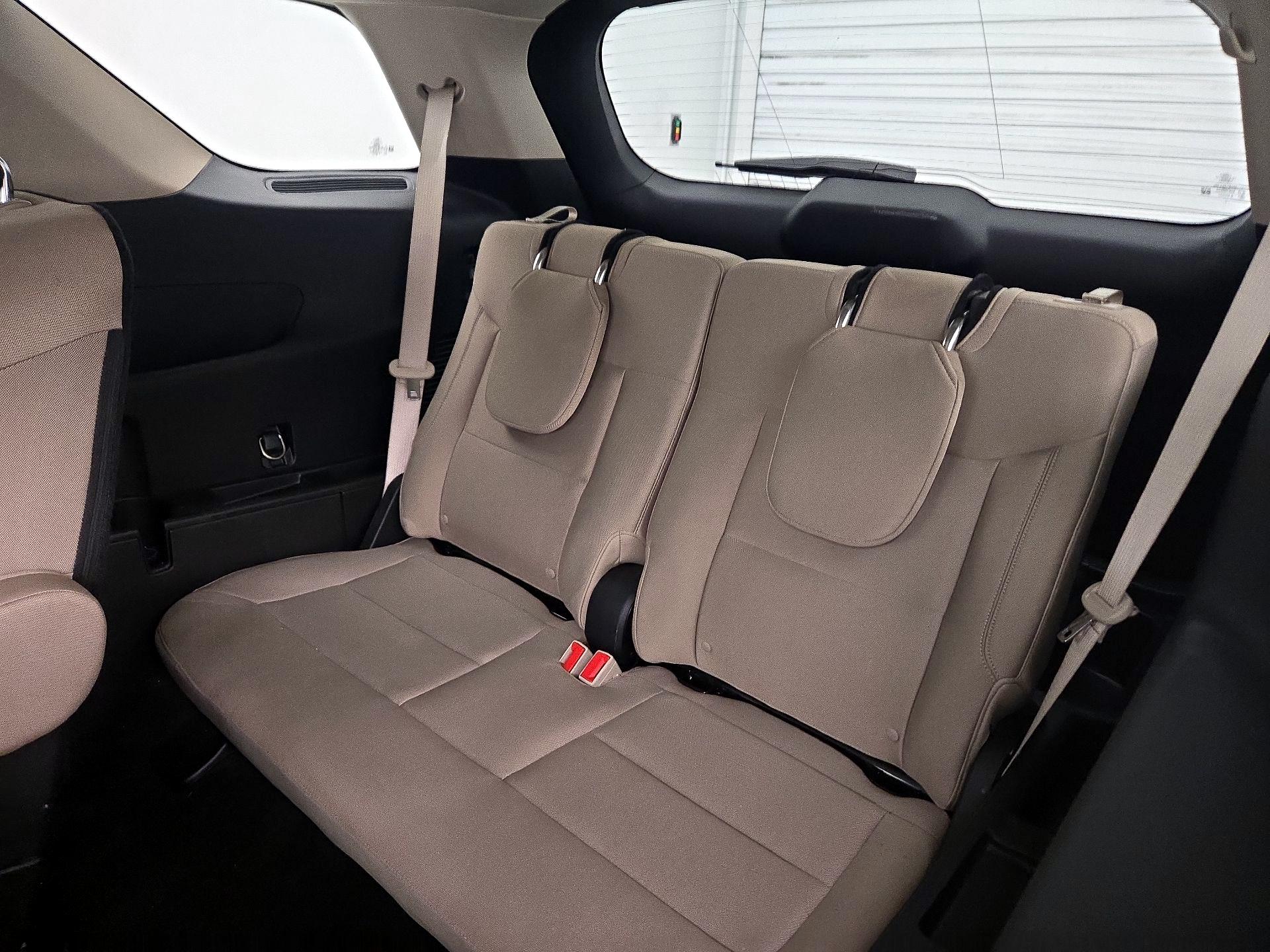 Thumbnail: 2020 Ford Explorer - 20