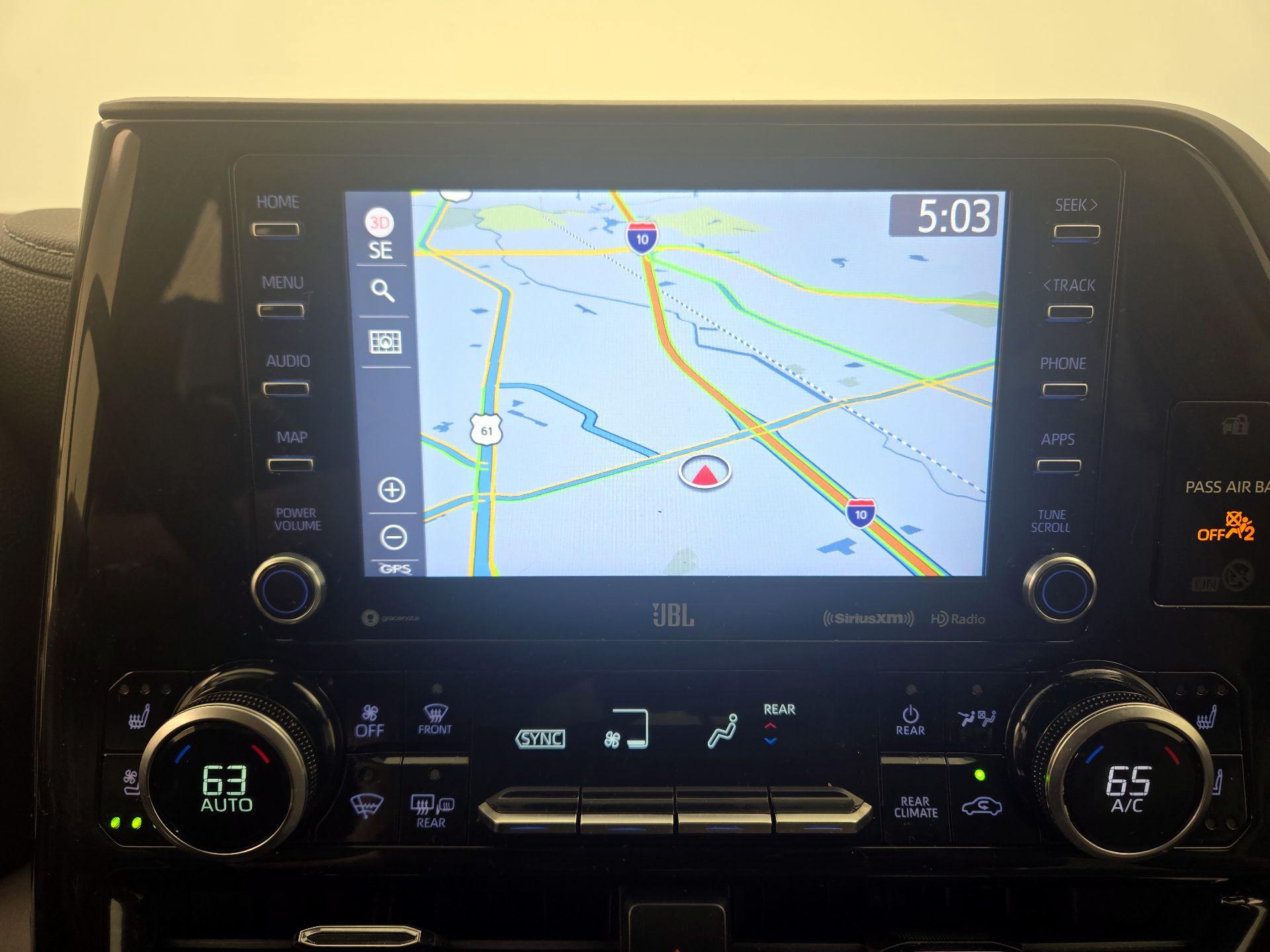 Thumbnail: 2022 Toyota Highlander - 14