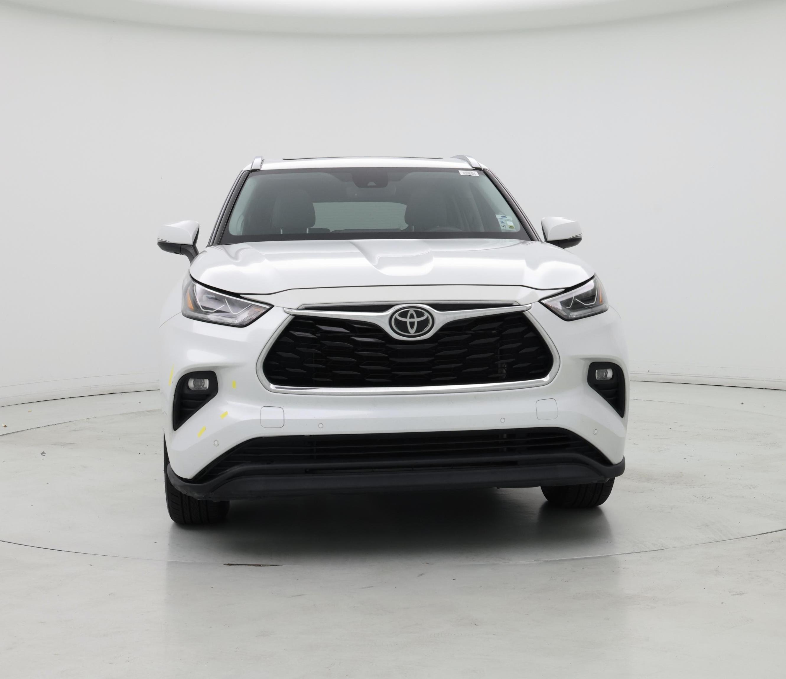 Thumbnail: 2022 Toyota Highlander - 5
