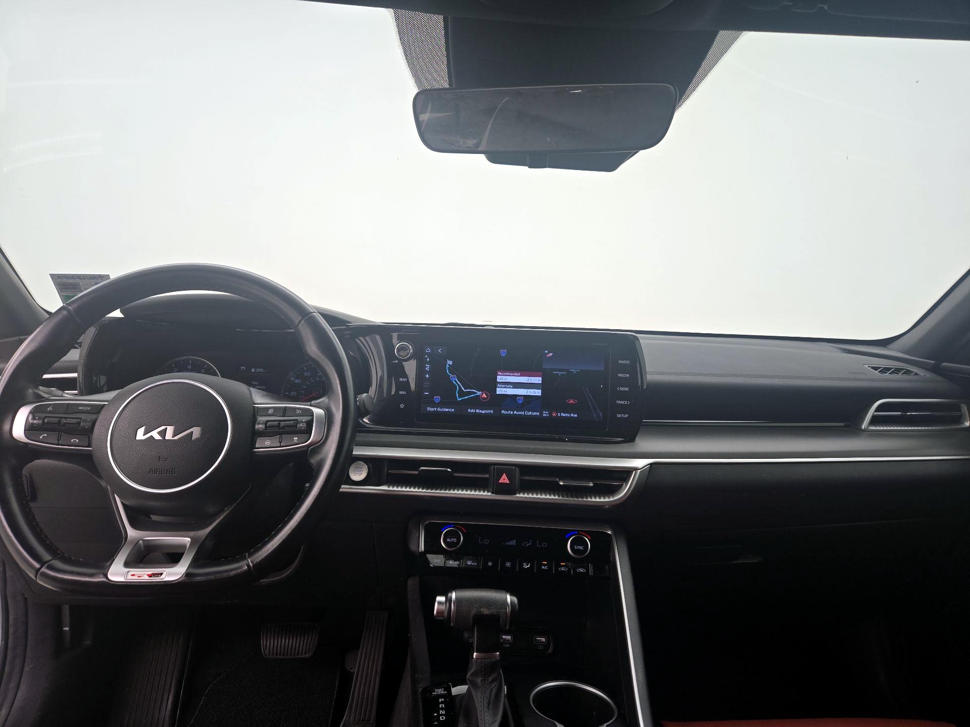 Thumbnail: 2022 Kia K5 - 9