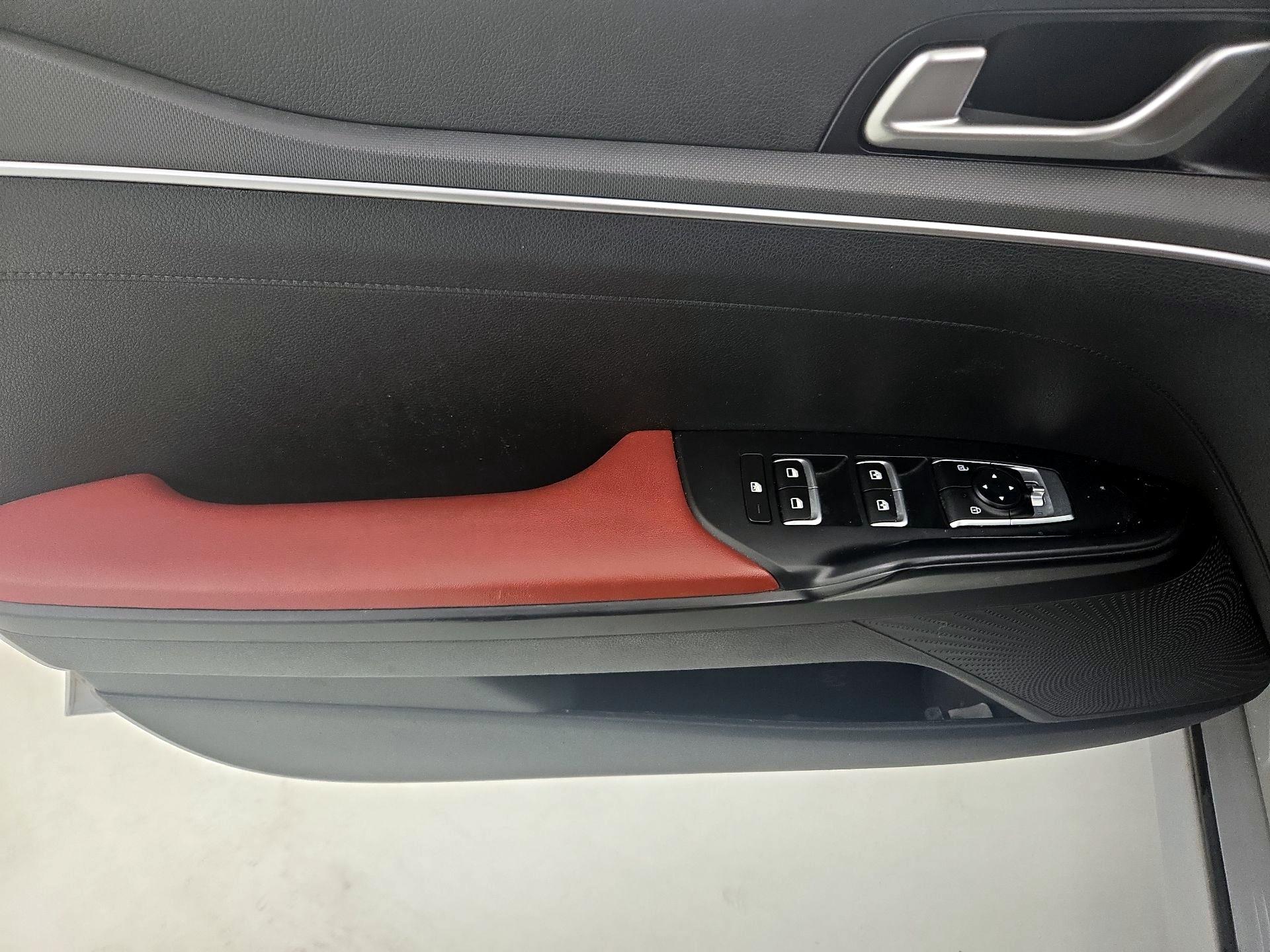 Thumbnail: 2022 Kia K5 - 12