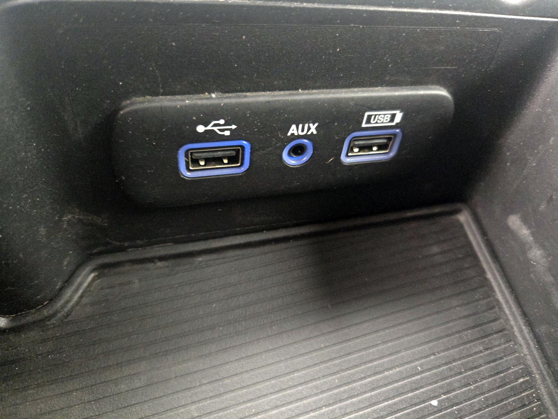 Thumbnail: 2020 RAM 1500 Classic - 18