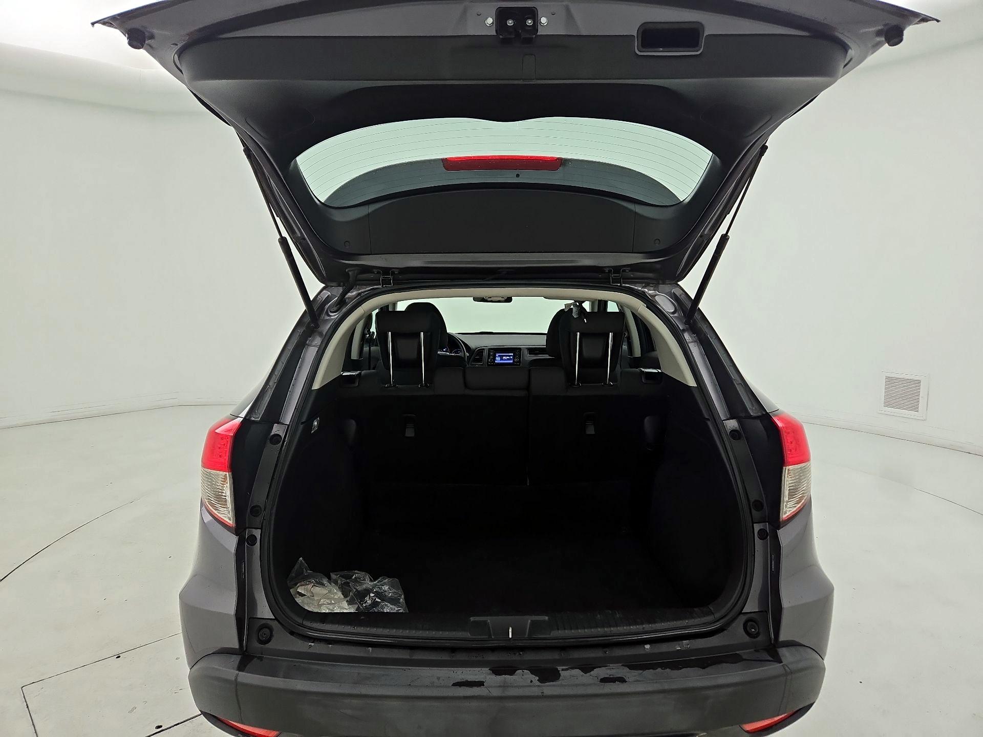 Thumbnail: 2019 Honda HR-V - 20