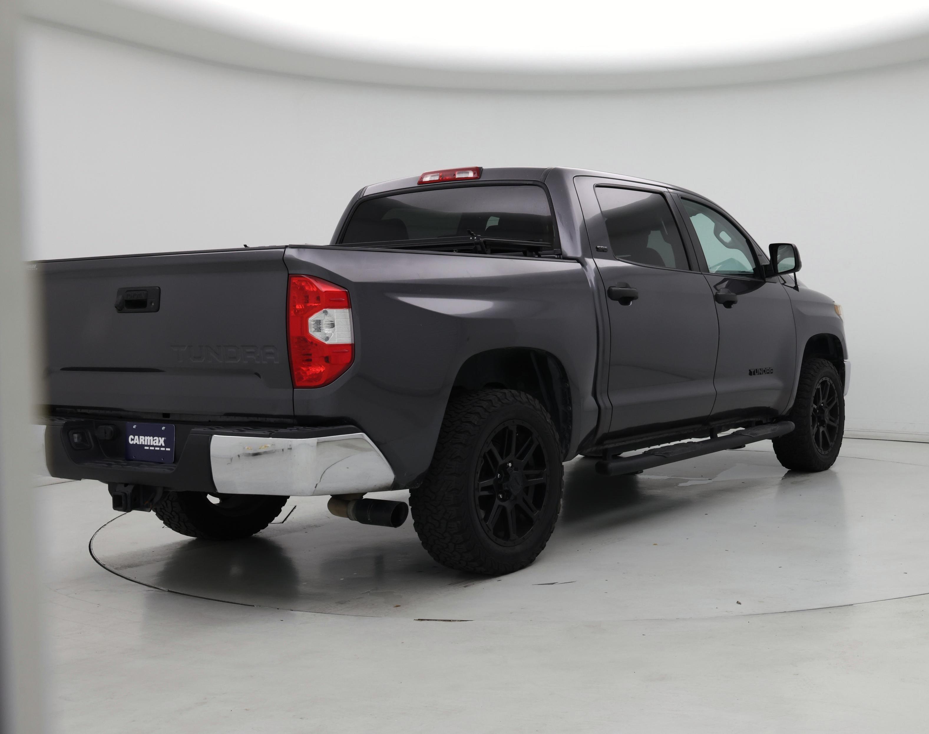 Thumbnail: 2018 Toyota Tundra - 8